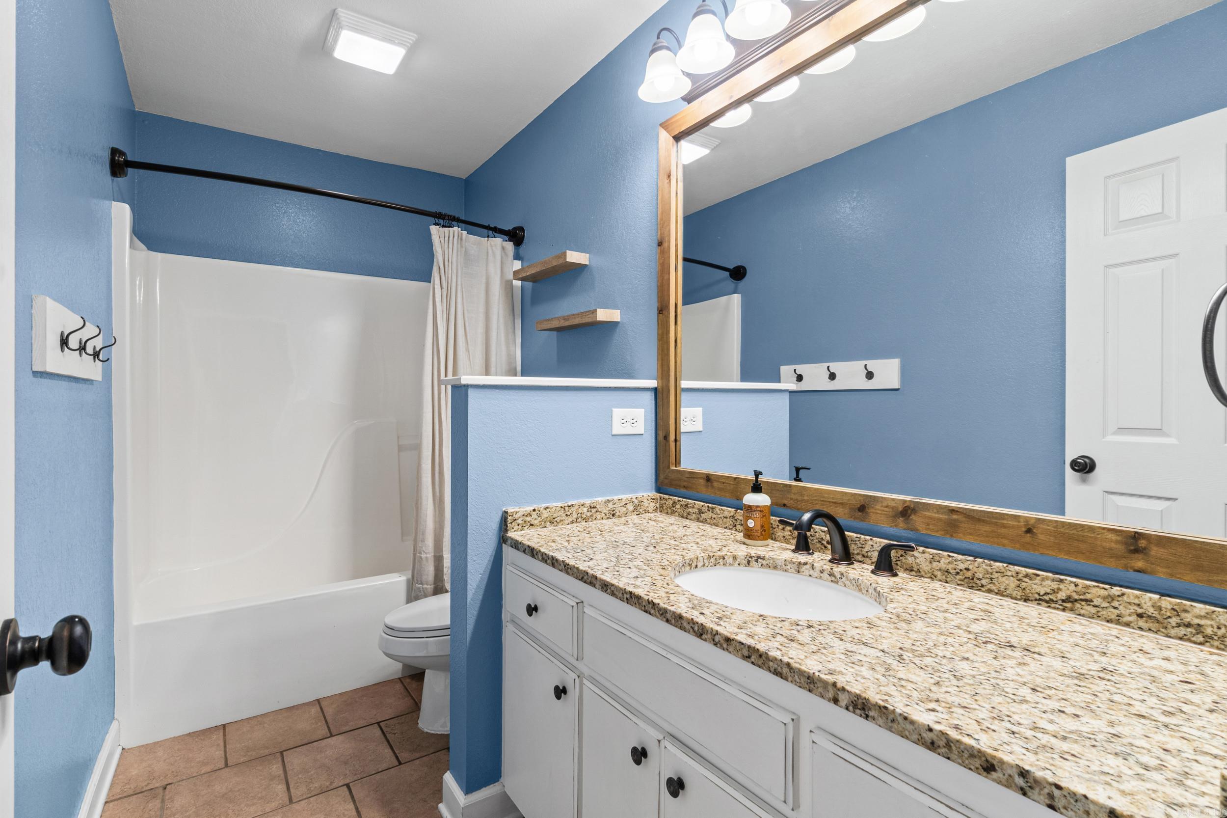 112 Mildred  Beebe, AR