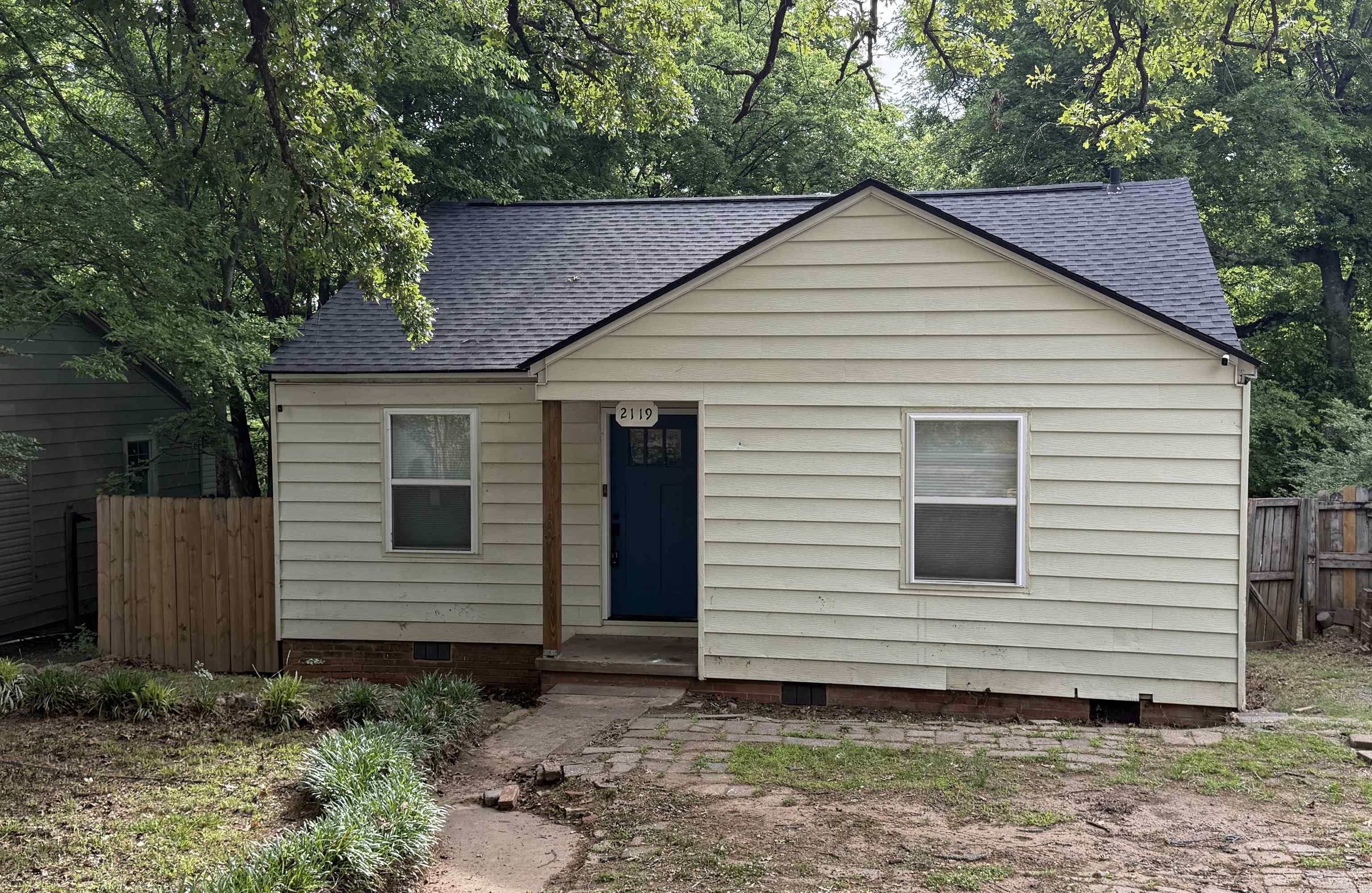 2119 S Harrison  Little Rock, AR