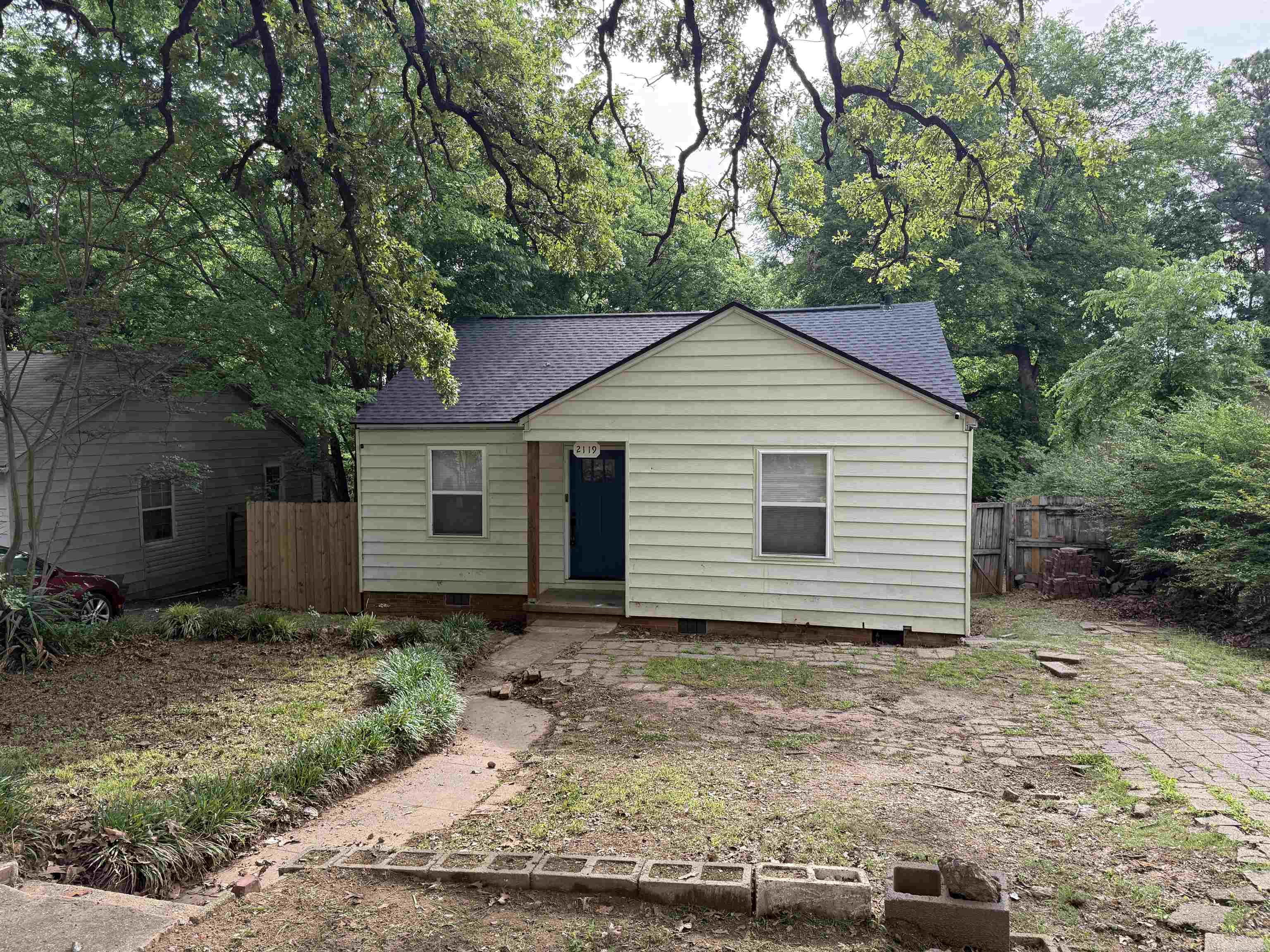 2119 S Harrison  Little Rock, AR
