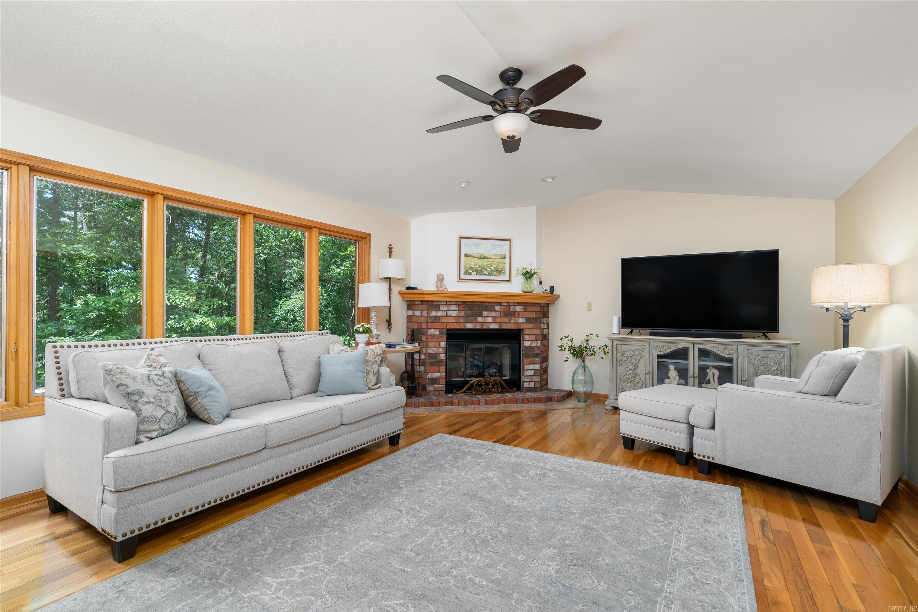 22 Laguna  Hot Springs Village, AR