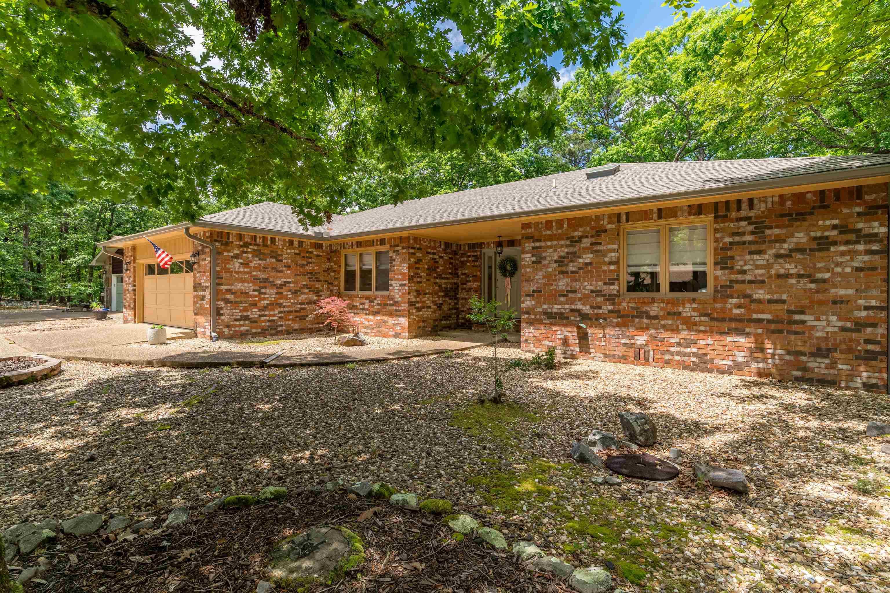 22 Laguna  Hot Springs Village, AR