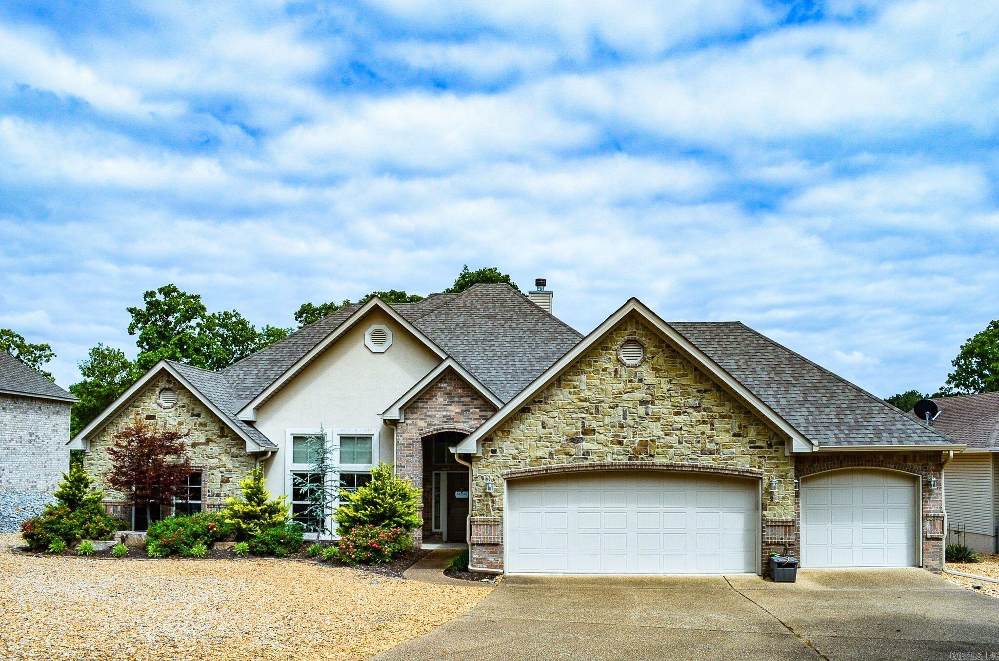 2 Algeciras Lane  Hot Springs Village, AR