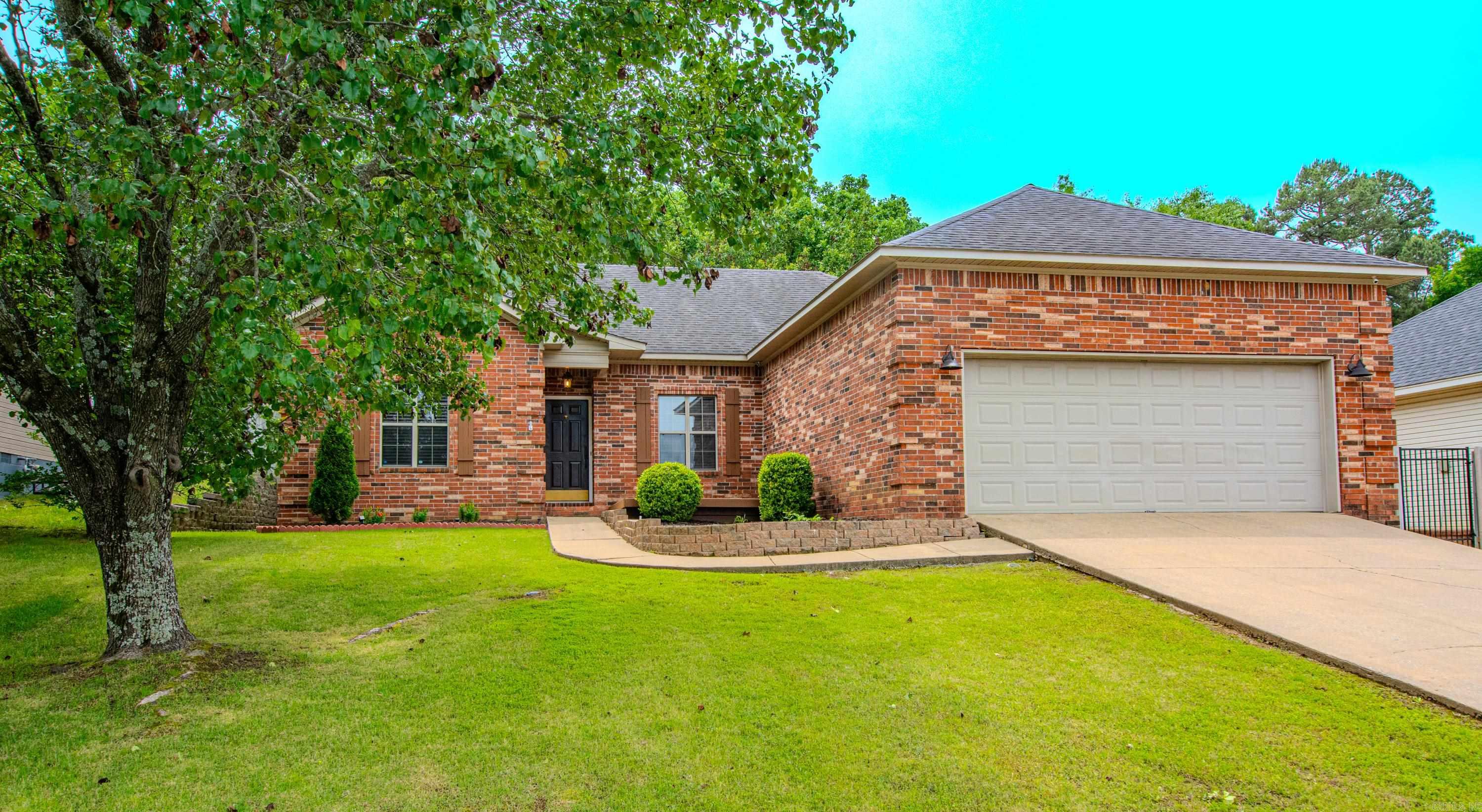 26 Emerald  Maumelle, AR