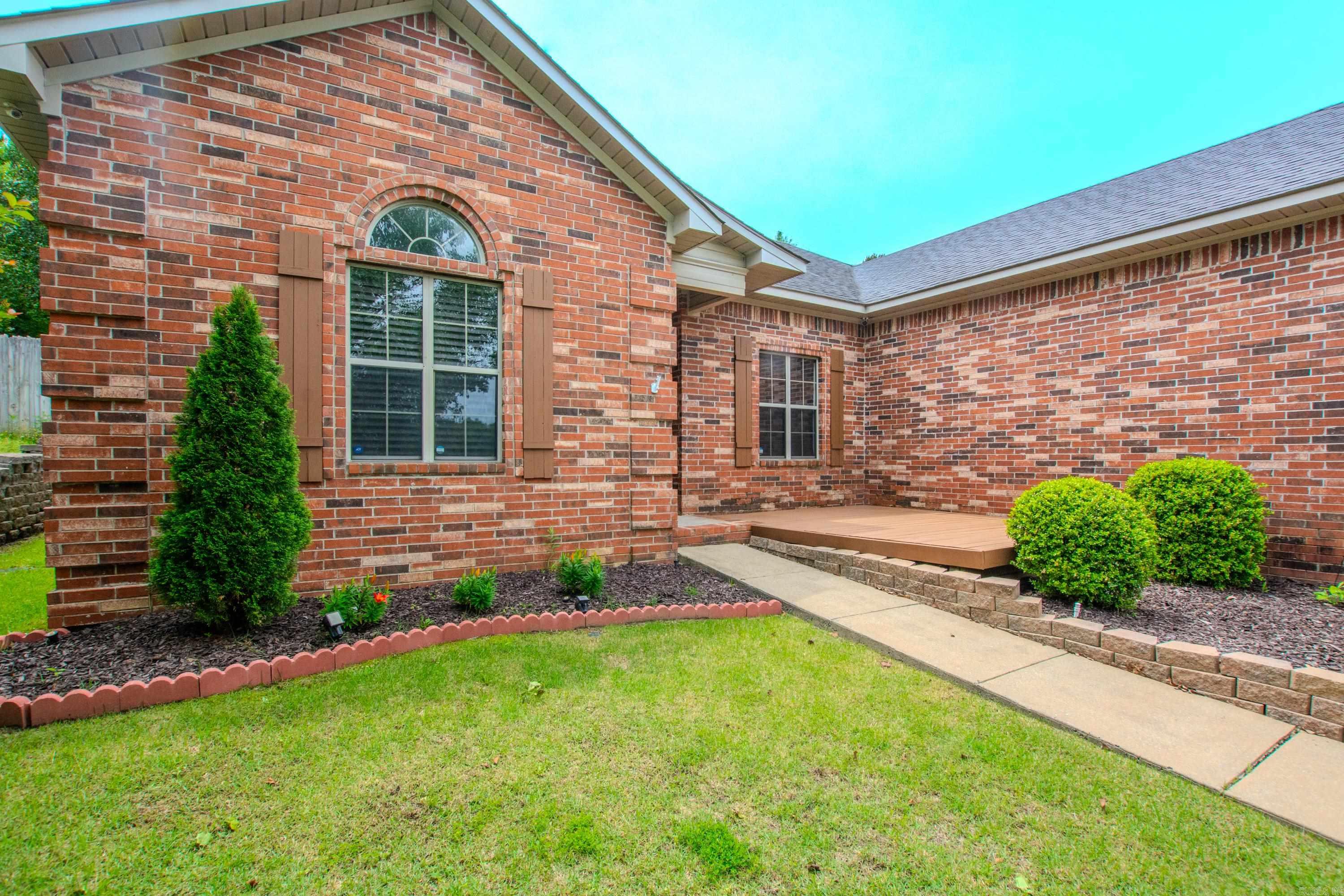 26 Emerald  Maumelle, AR