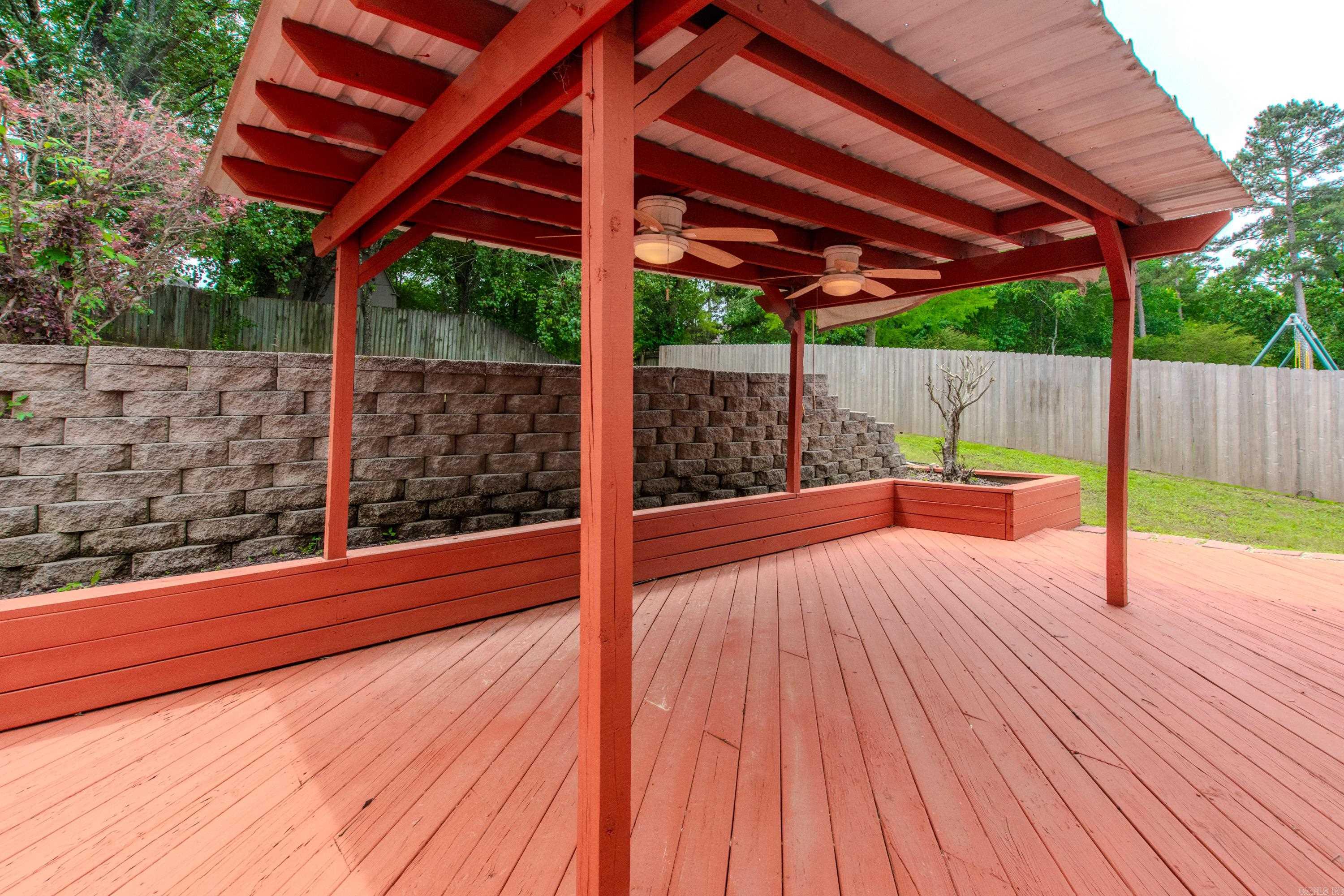 26 Emerald  Maumelle, AR