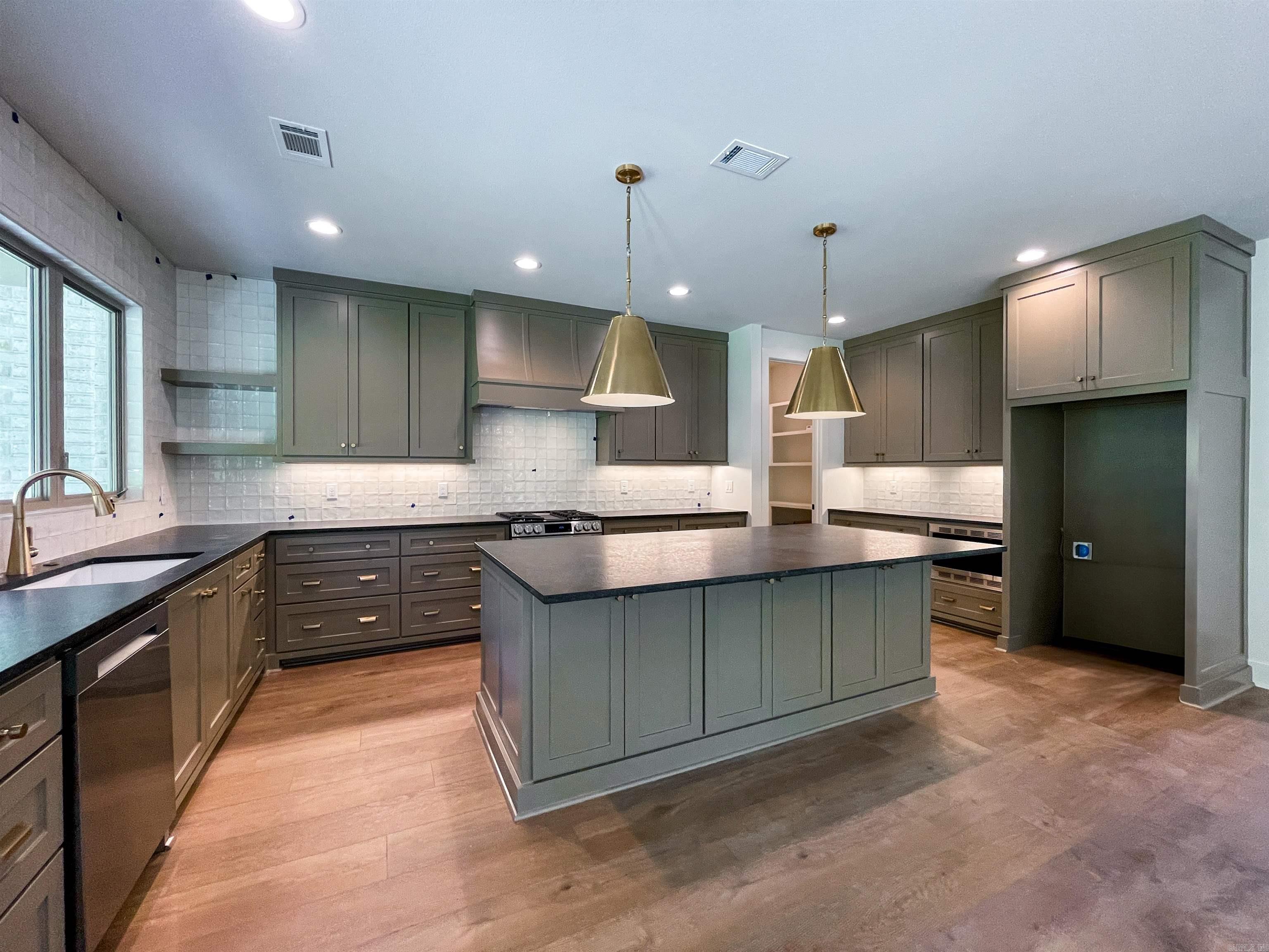 19105 Waterview Meadow  Roland, AR