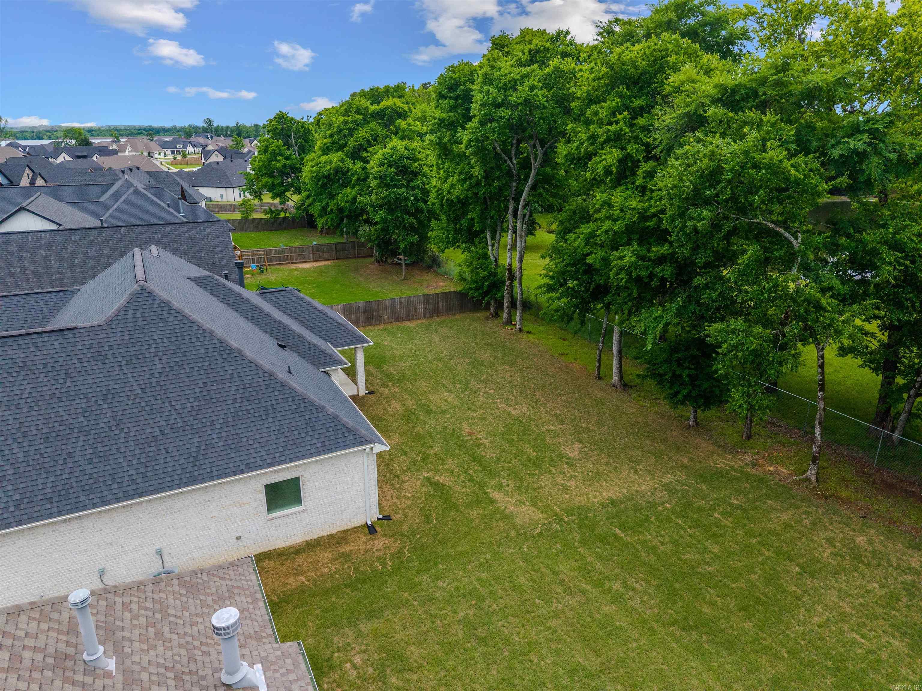 5112 Castaway Bay Dr  Benton, AR