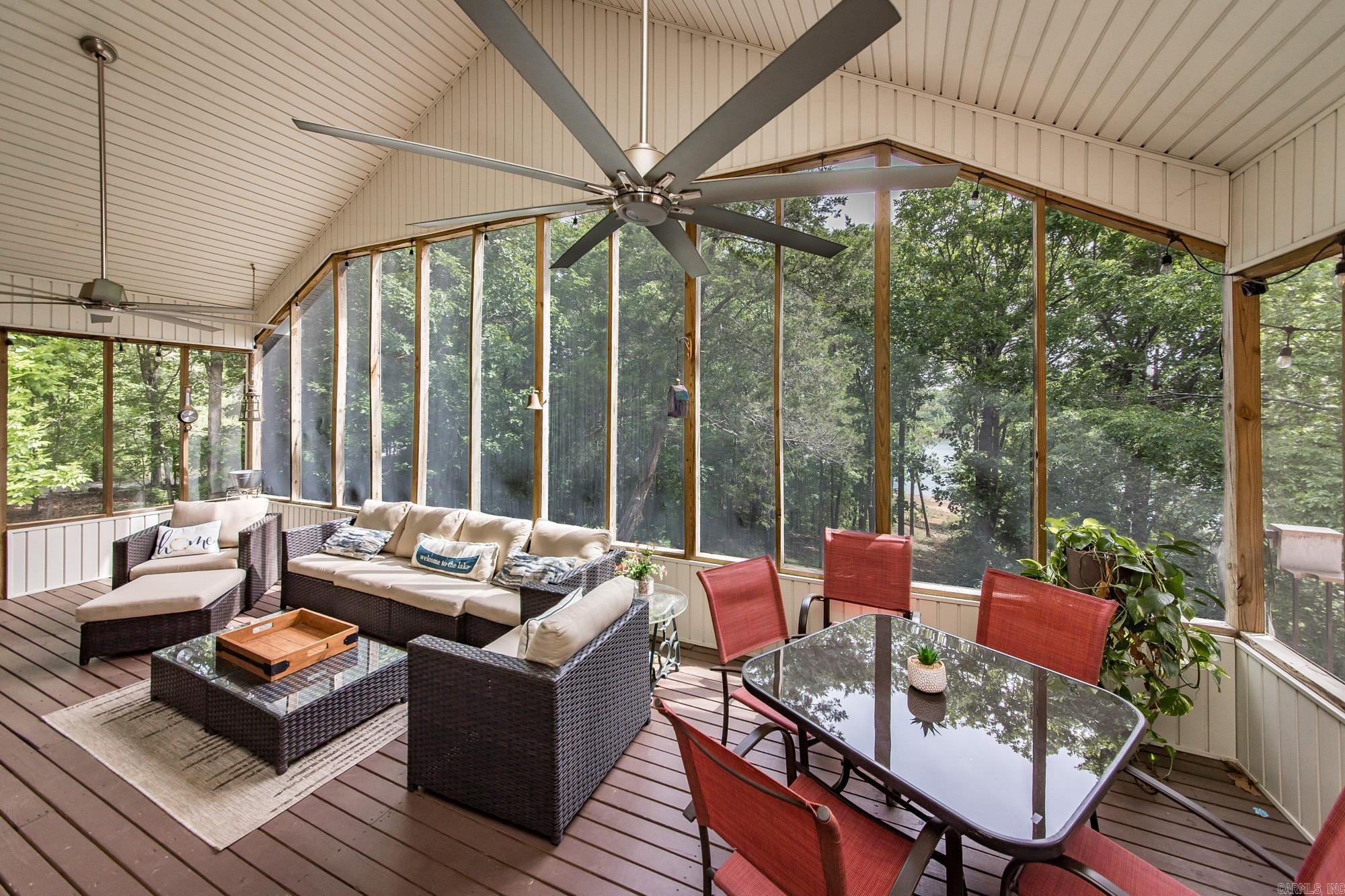 375 Lake Shore  Higden, AR