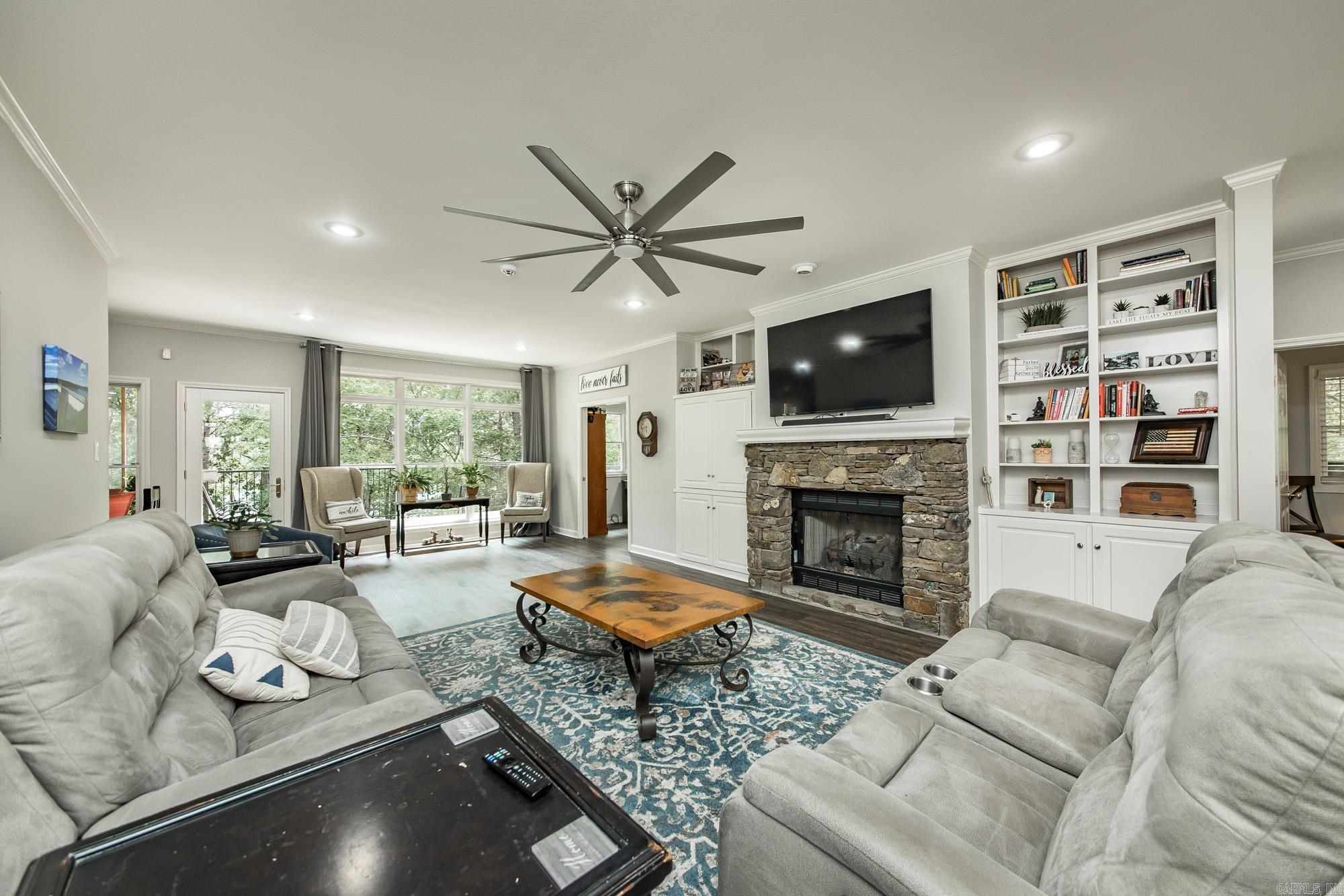 375 Lake Shore  Higden, AR