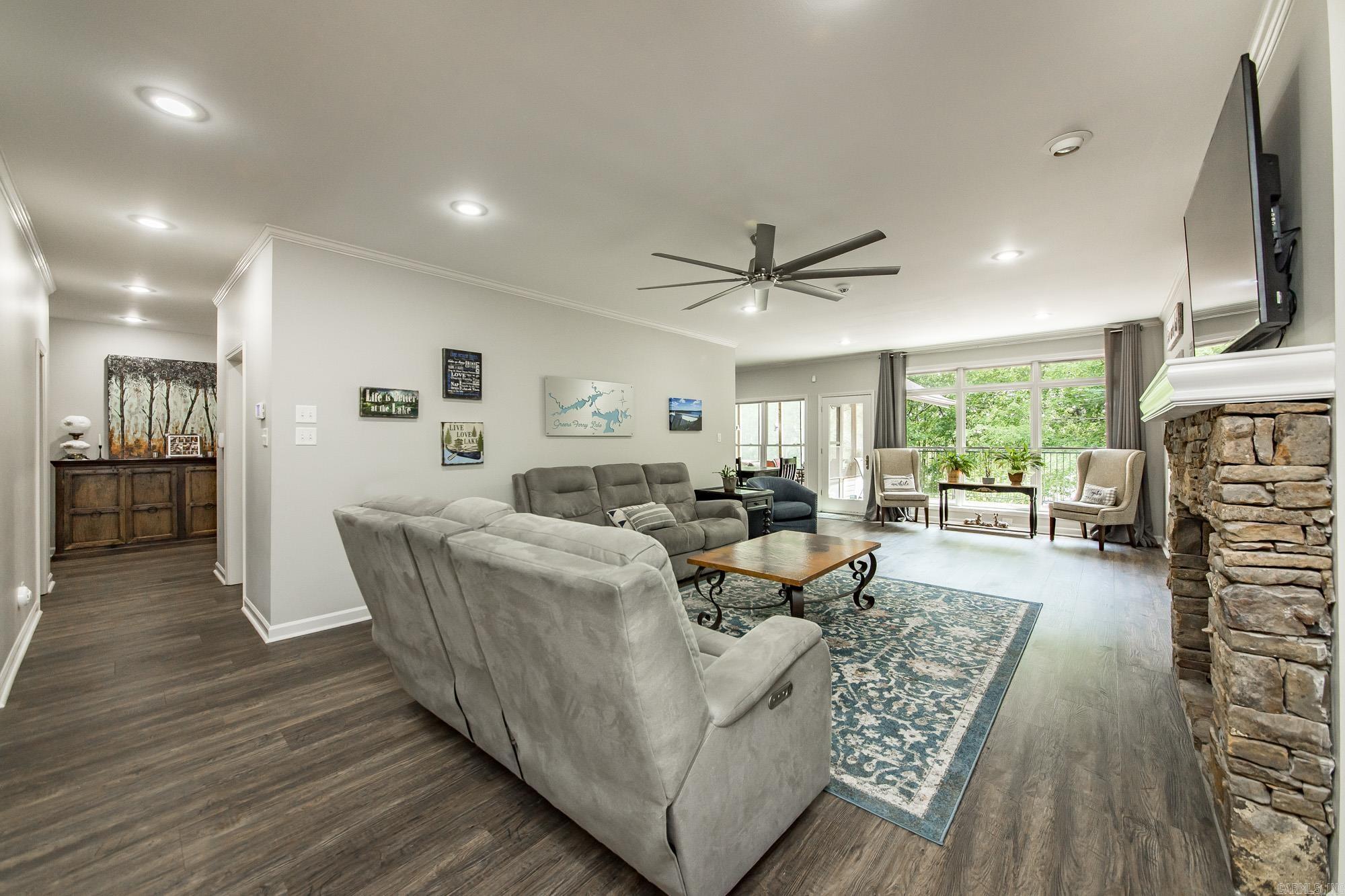 375 Lake Shore  Higden, AR