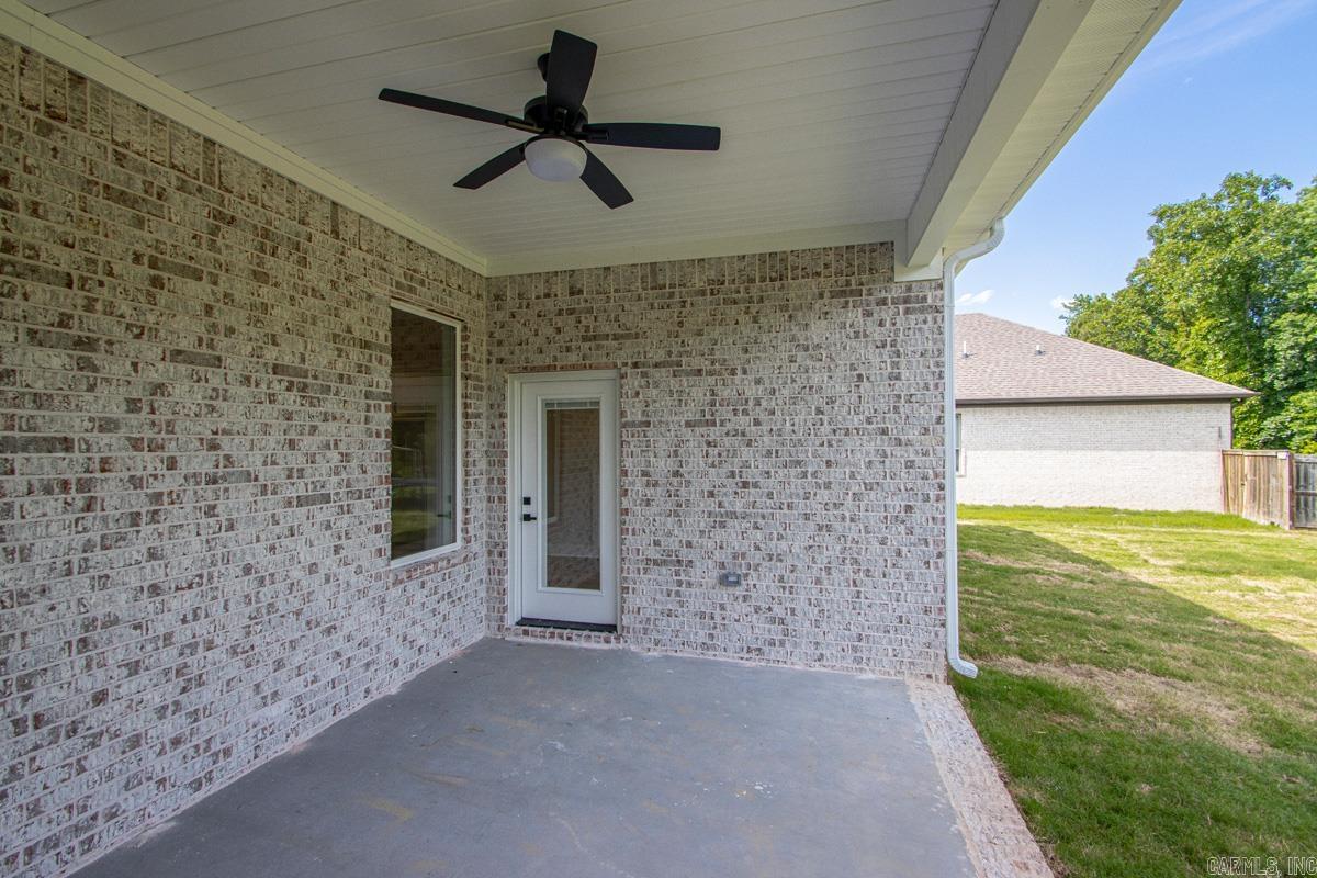 60 Oakbrooke Drive  Sherwood, AR