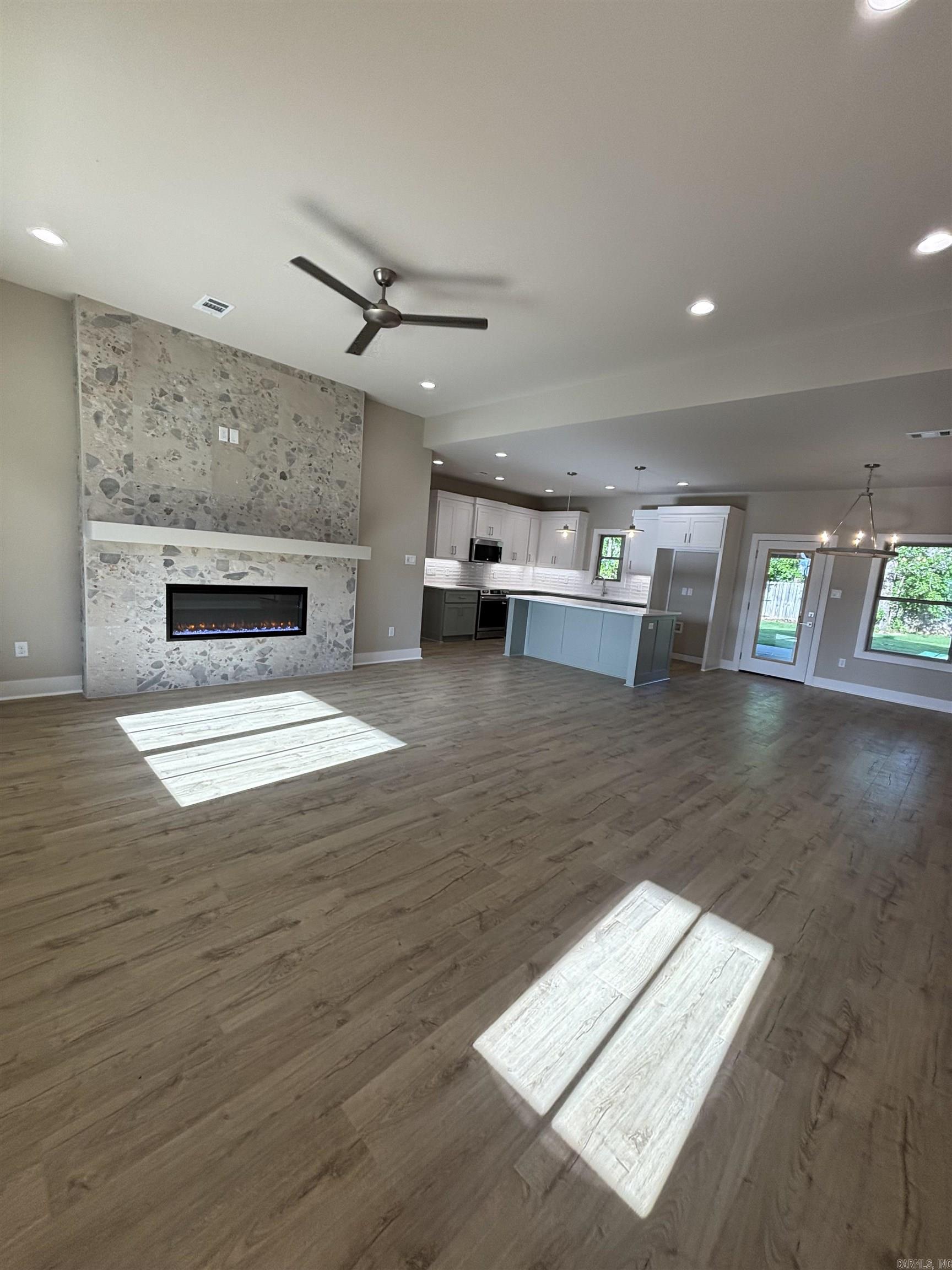 742 Grand Valley  Austin, AR