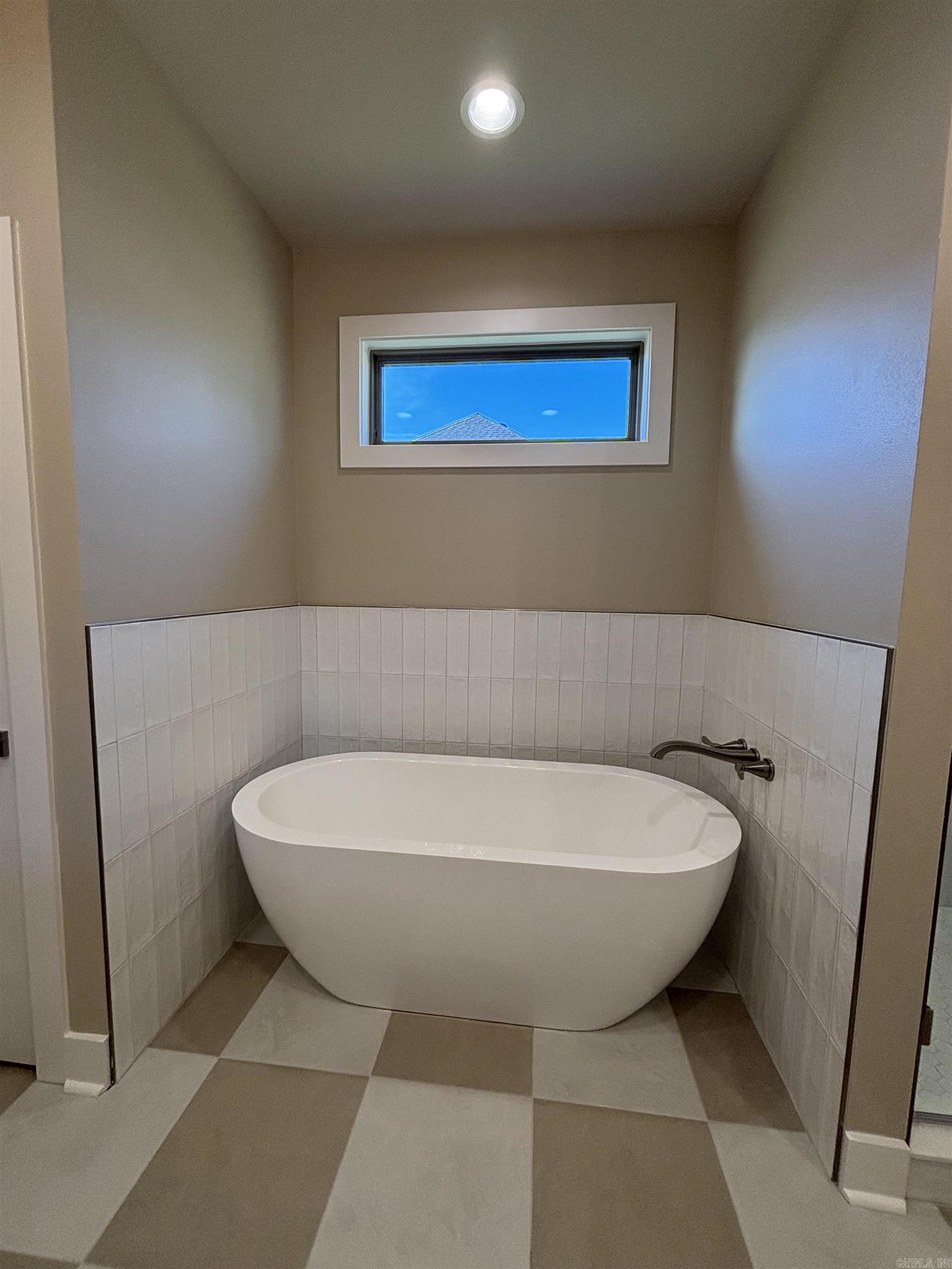 742 Grand Valley  Austin, AR