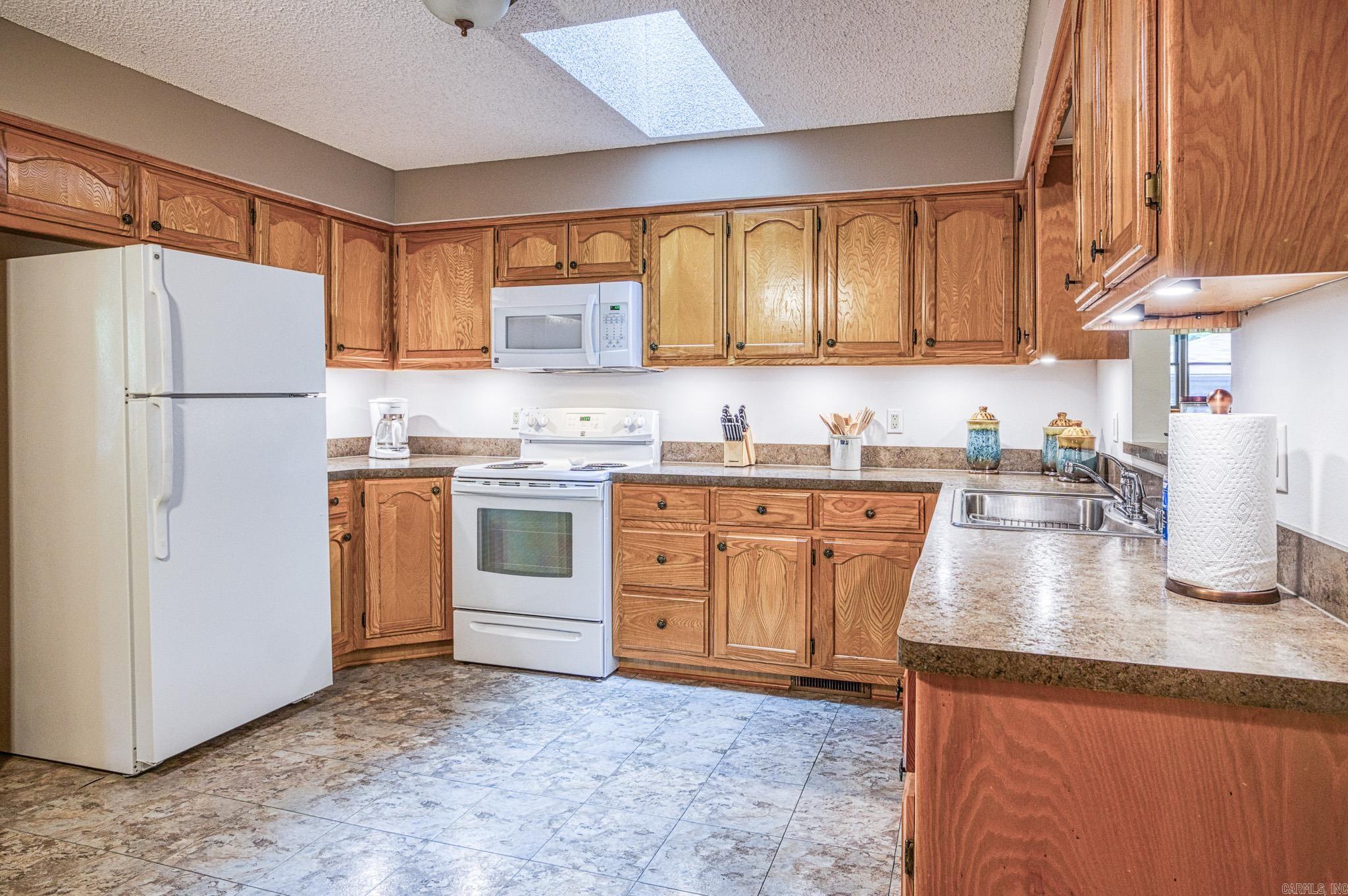 20 LaGranja Circle  Hot Springs Village, AR