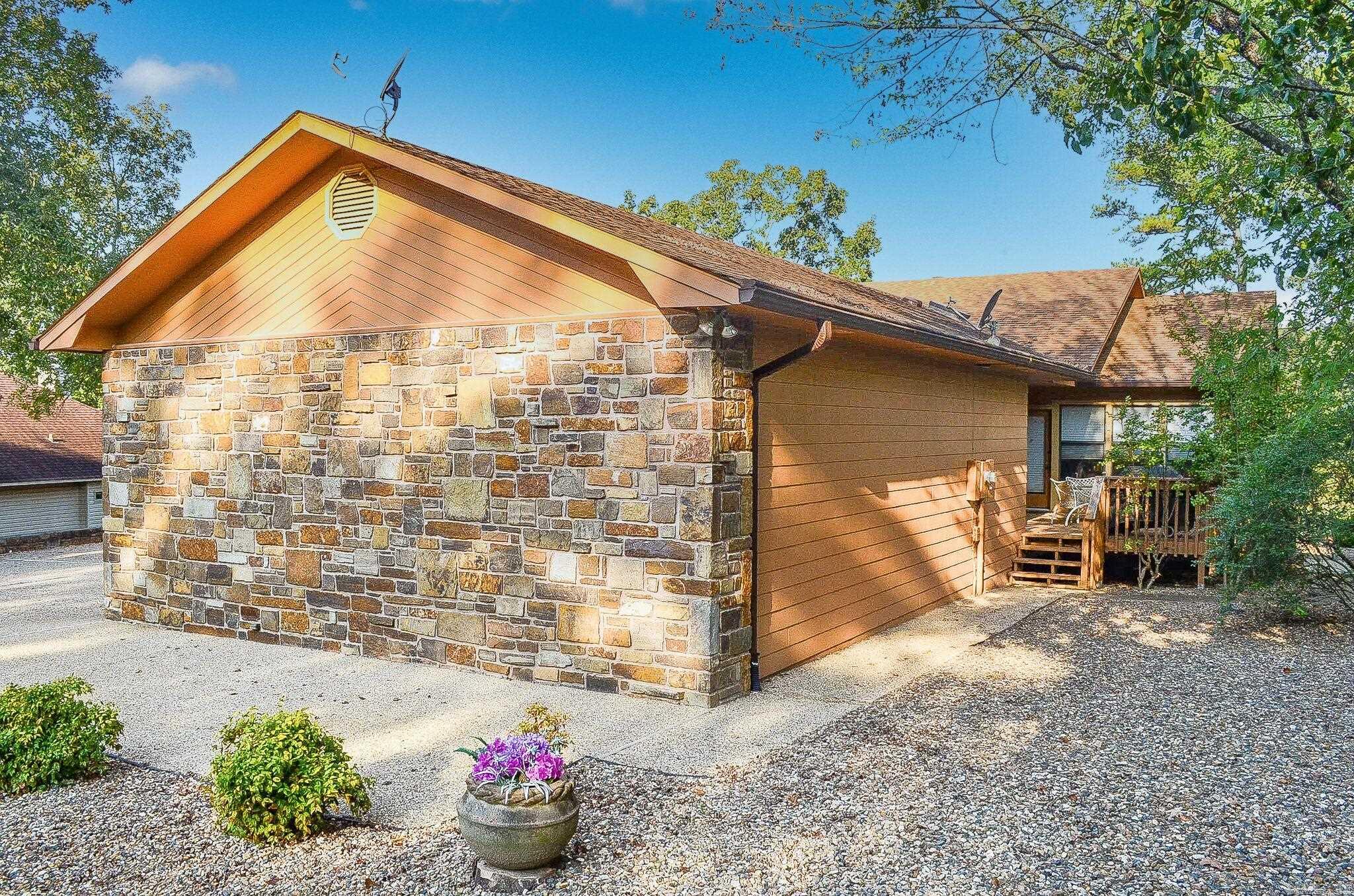 24 Cresta Way  Hot Springs Village, AR