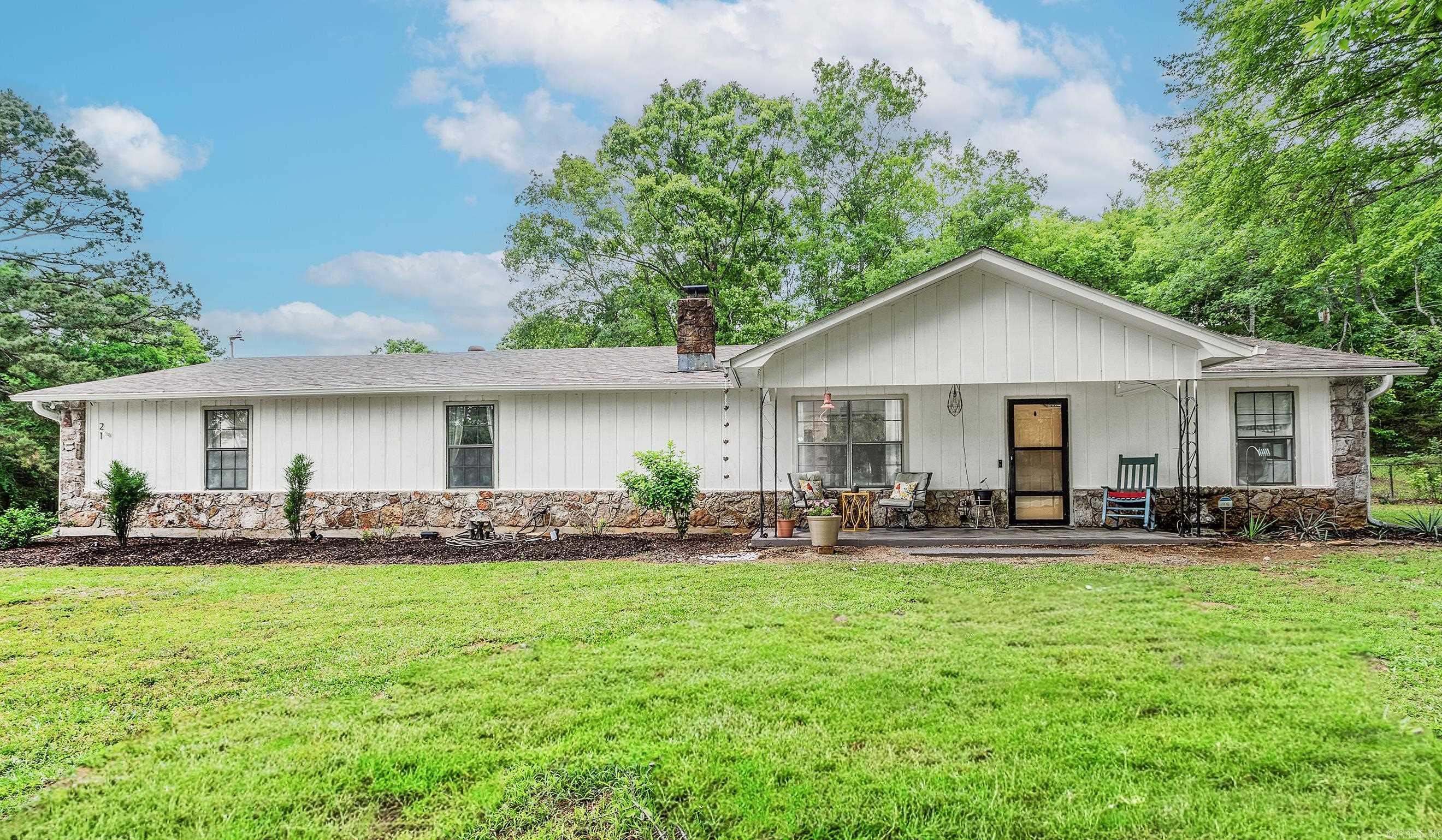 21 Springhill  Greenbrier, AR