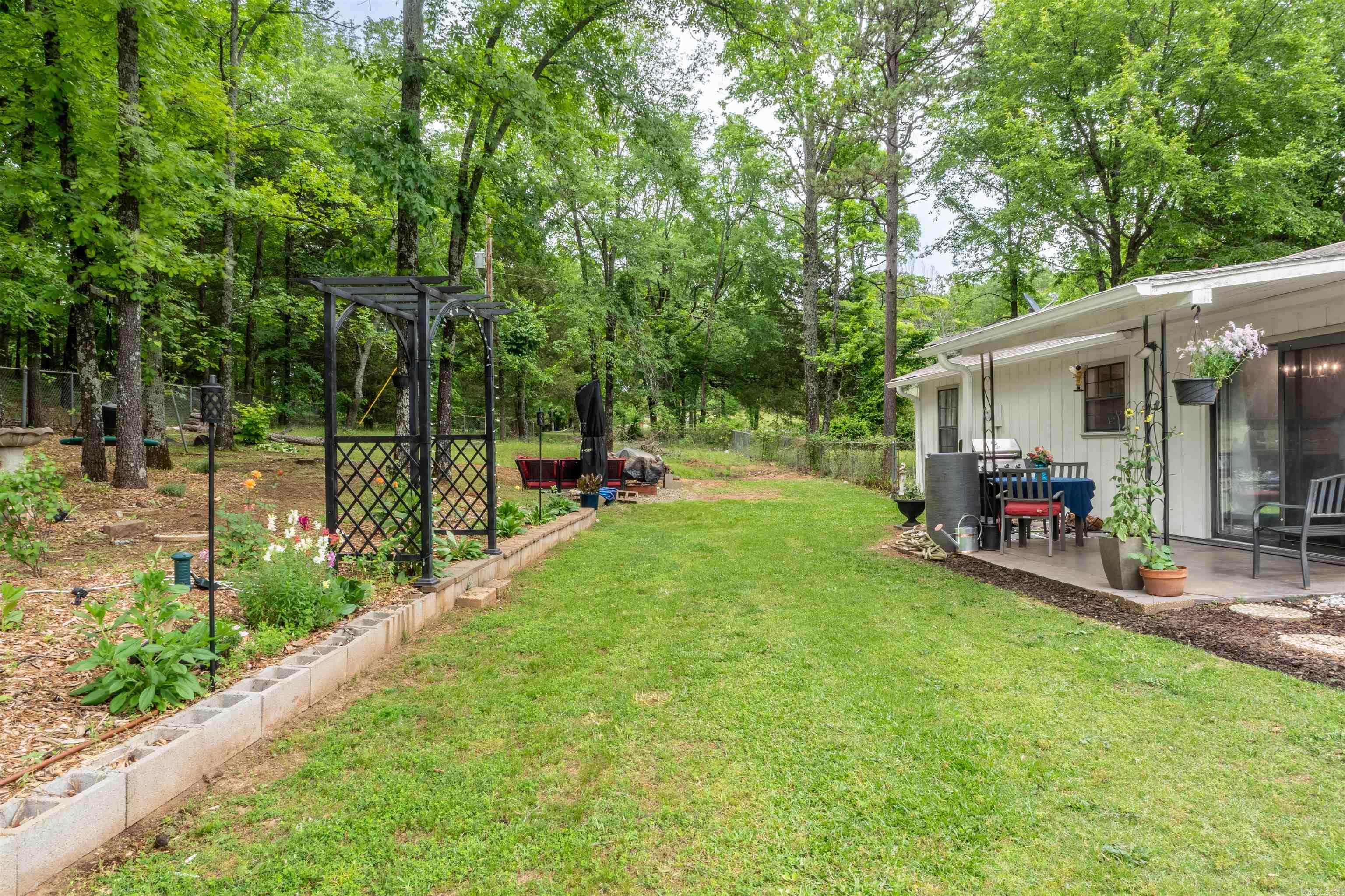 21 Springhill  Greenbrier, AR