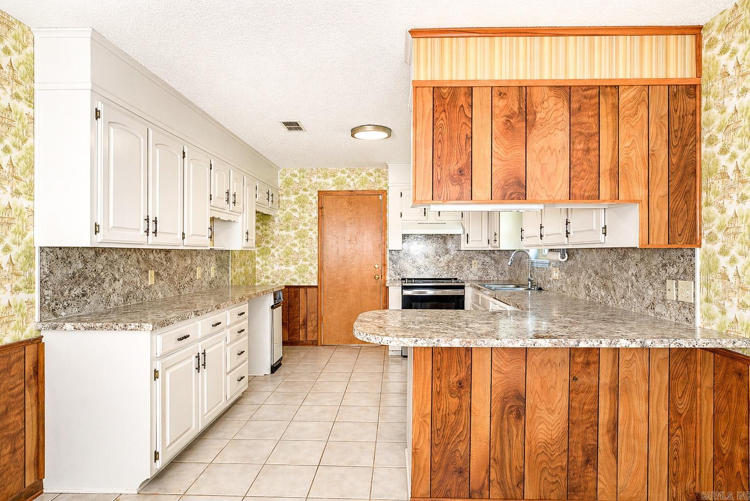 6600 Cedarwood  Pine Bluff, AR