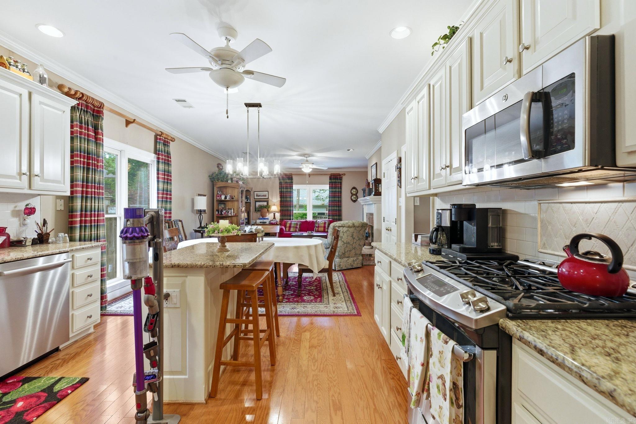 24 Aberdeen  Little Rock, AR