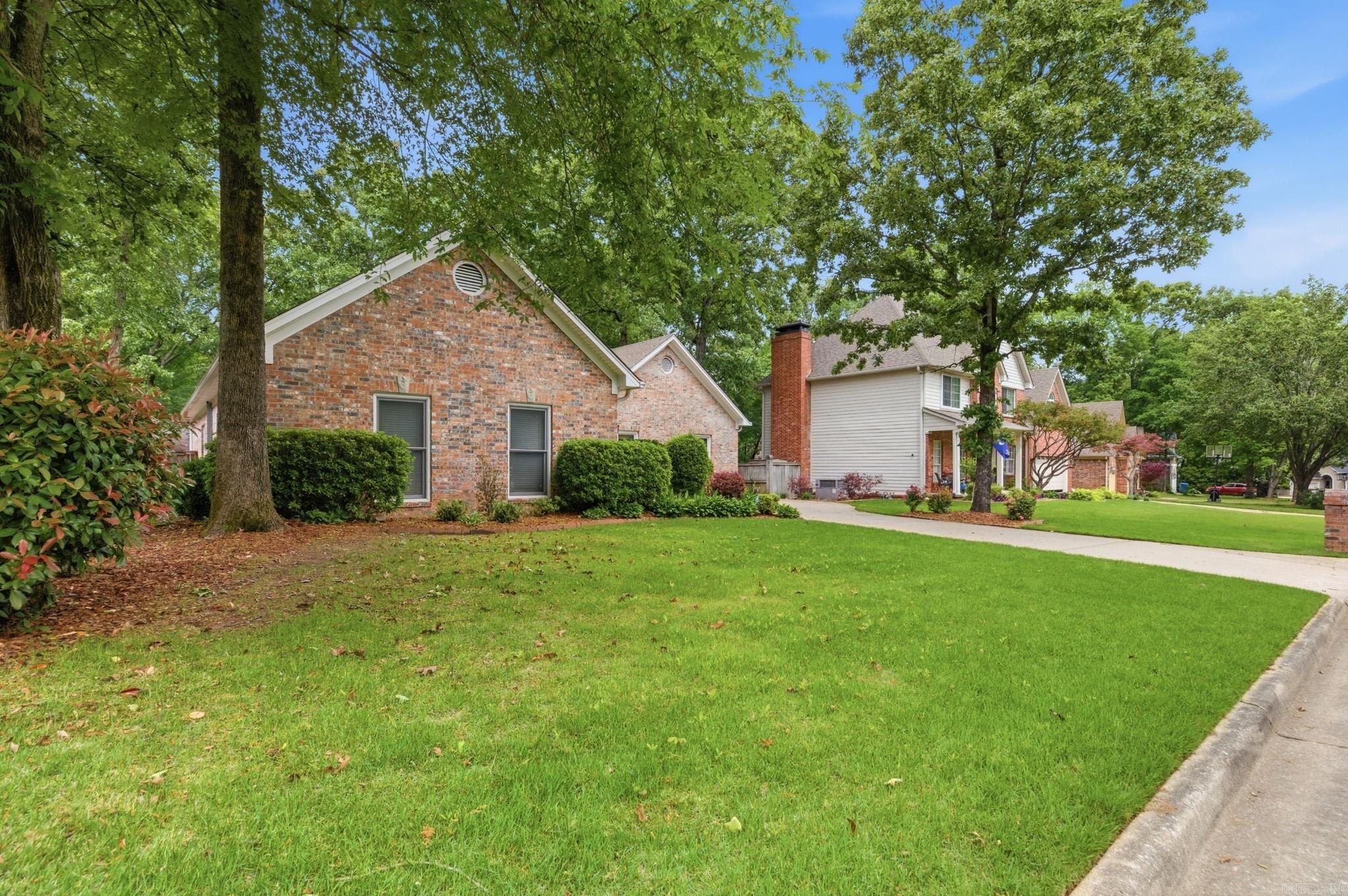 24 Aberdeen  Little Rock, AR