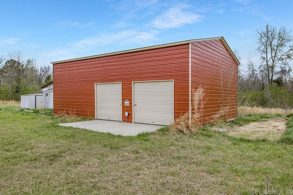 6136 N Highway 29  Blevins, AR