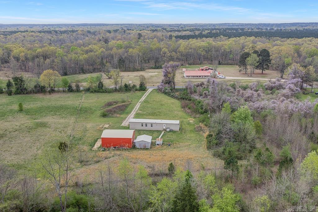 6136 N Highway 29  Blevins, AR