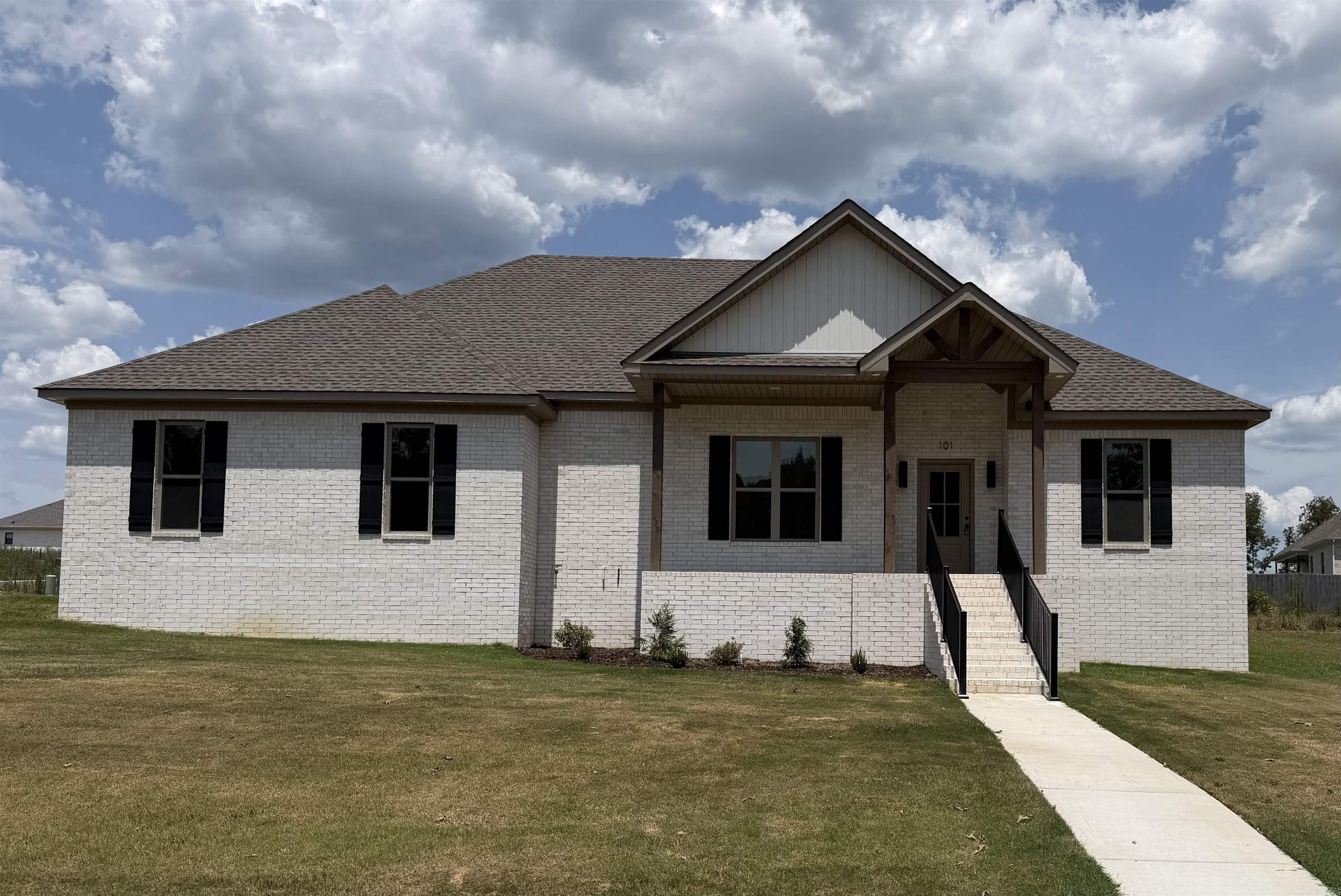 101 Barton  Beebe, AR