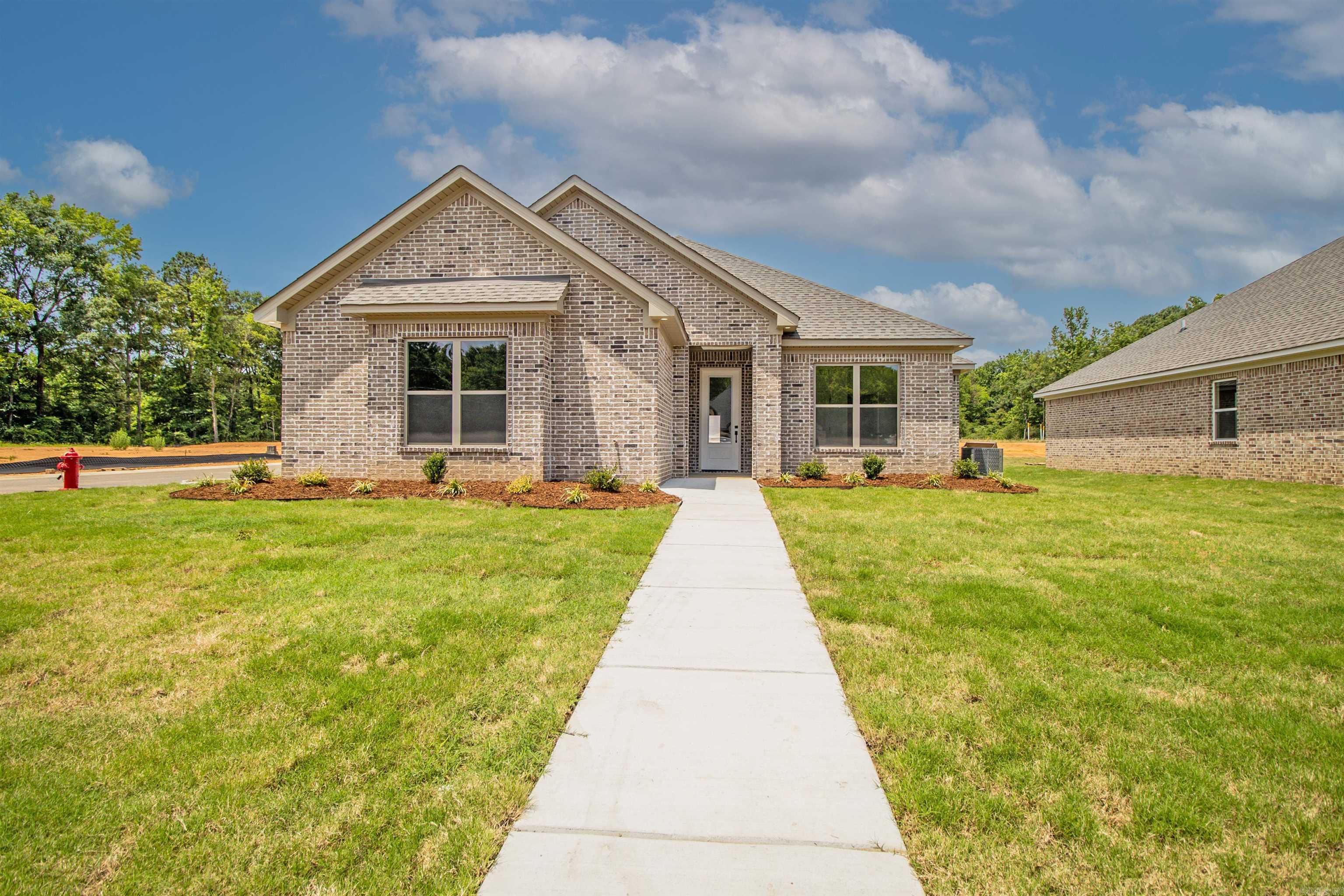 110 Fitzgerald  Benton, AR