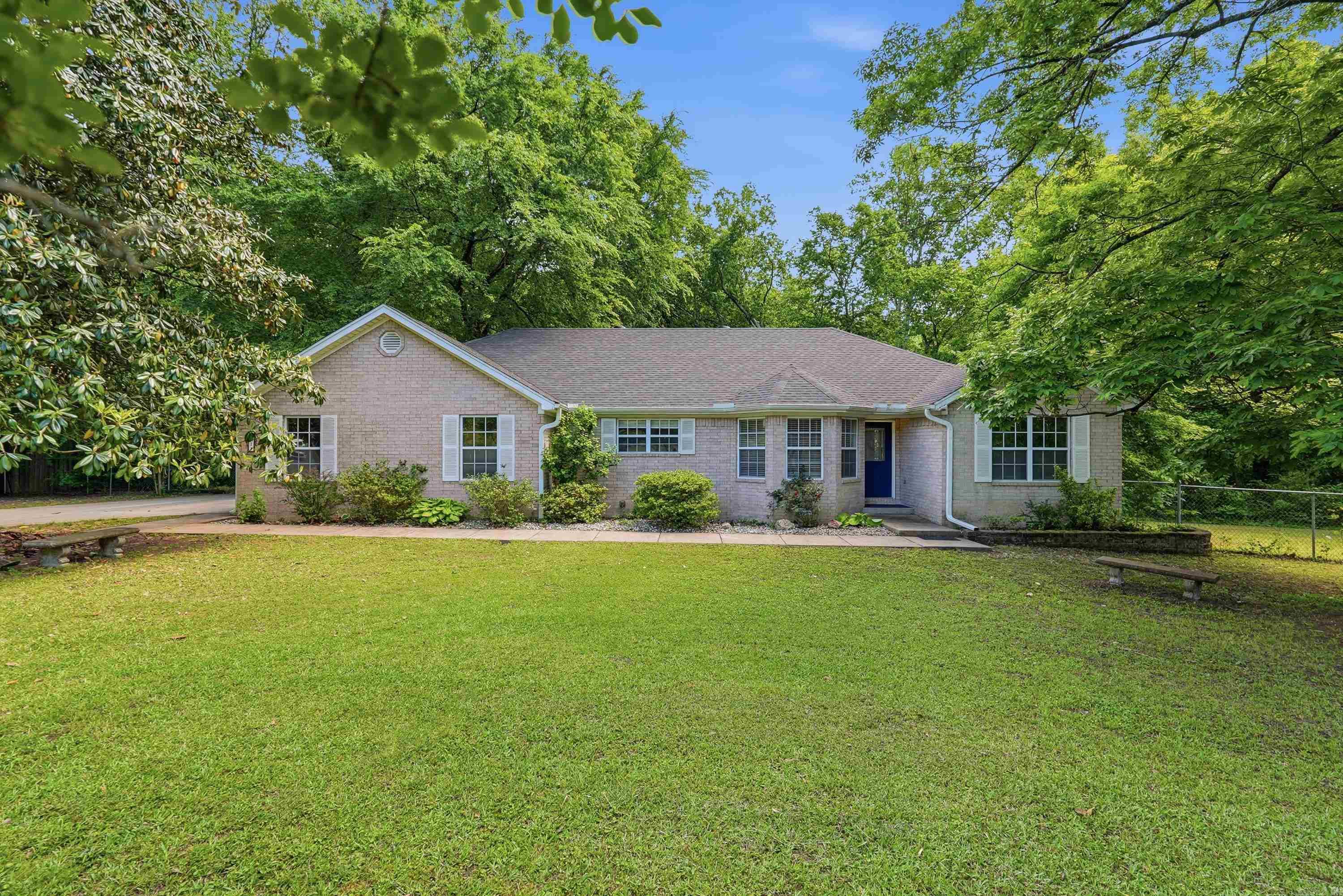 3911 Highway 5  Benton, AR
