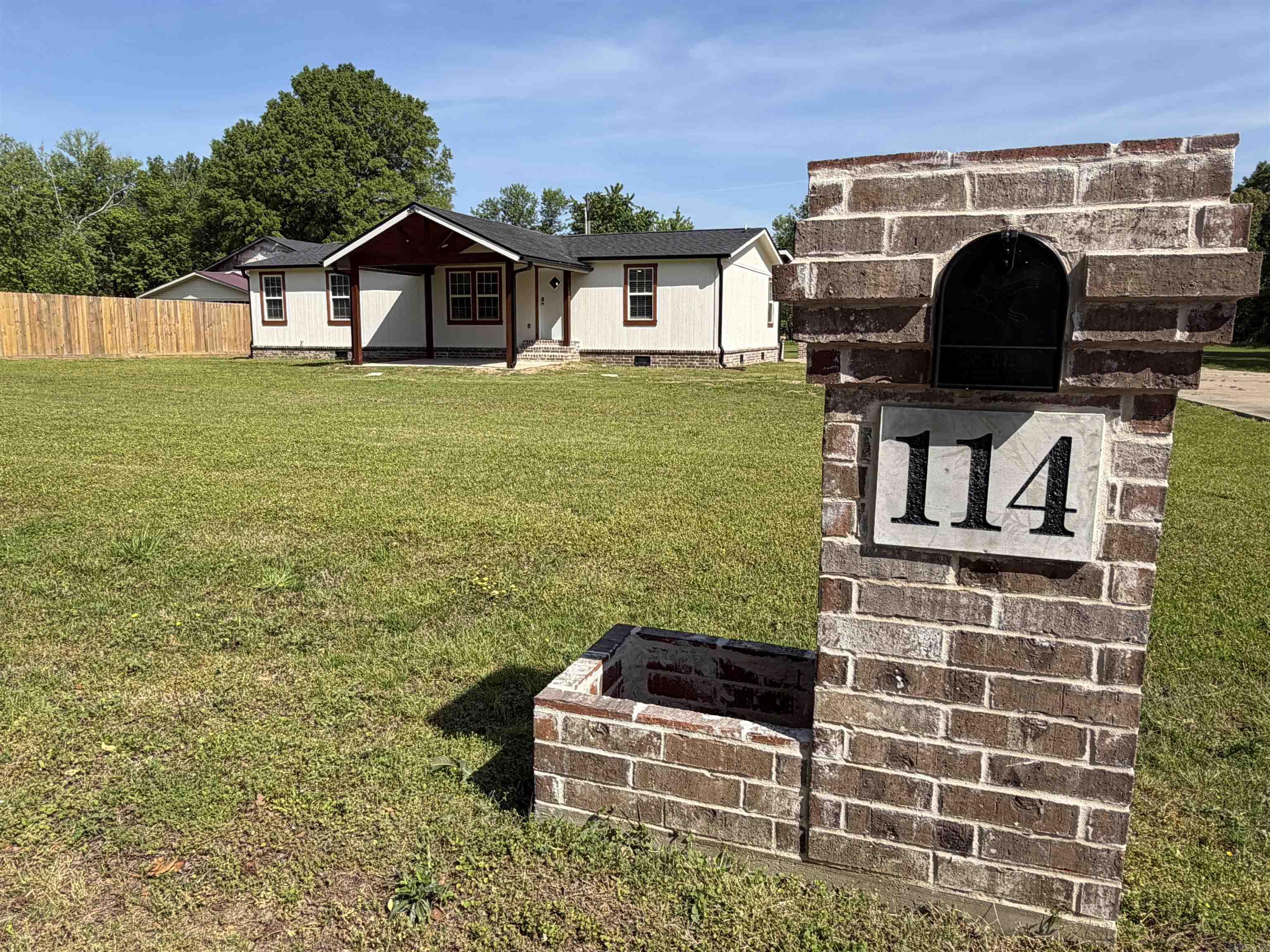 114 Panola  Lonoke, AR
