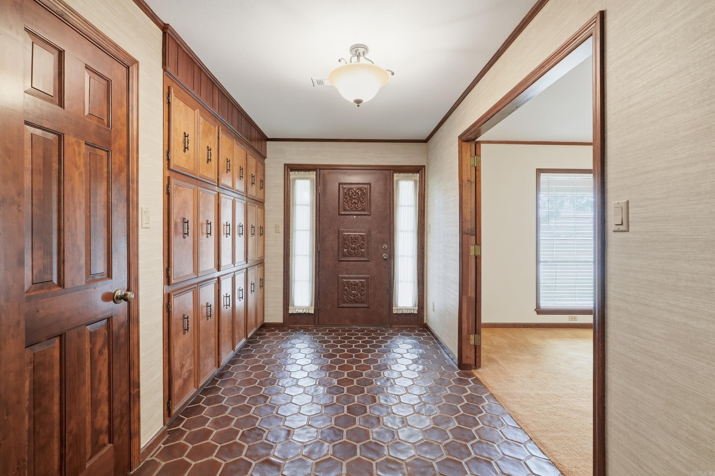 38 Garrett  Greenbrier, AR