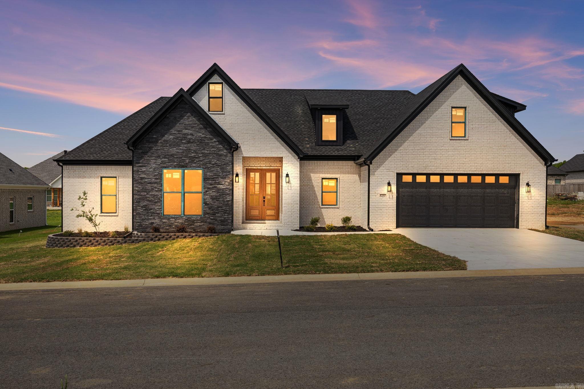1237 Curlin Court  Searcy, AR