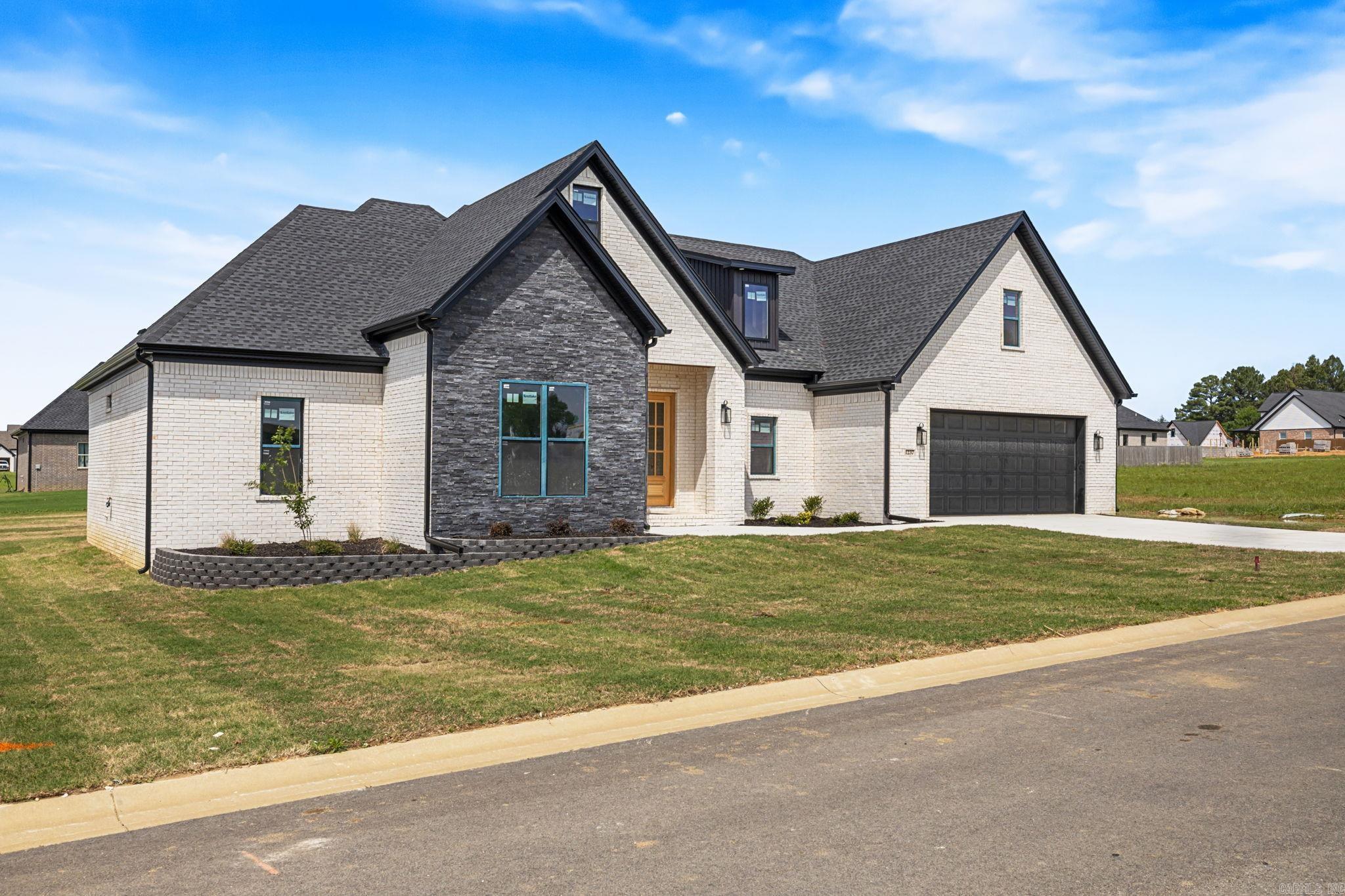 1237 Curlin Court  Searcy, AR