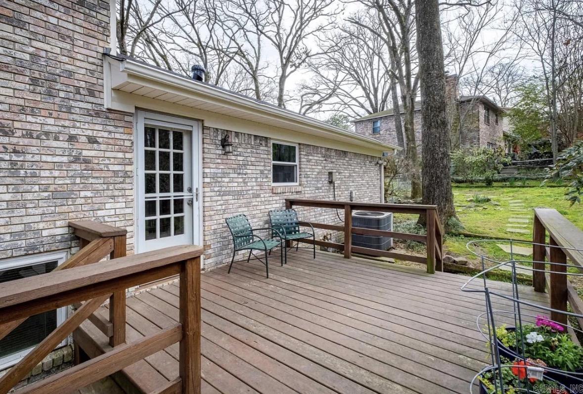2 Highwood Drive Little Rock, AR 72205