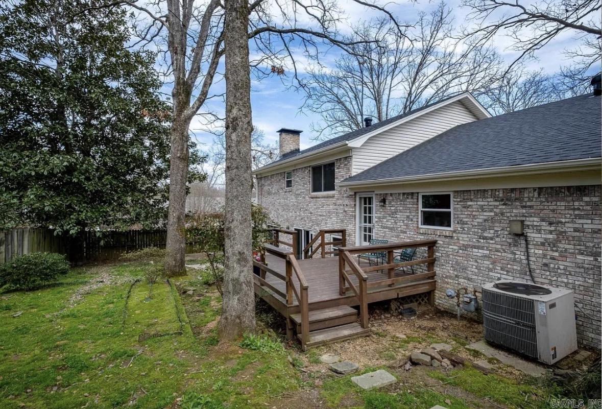 2 Highwood Drive Little Rock, AR 72205