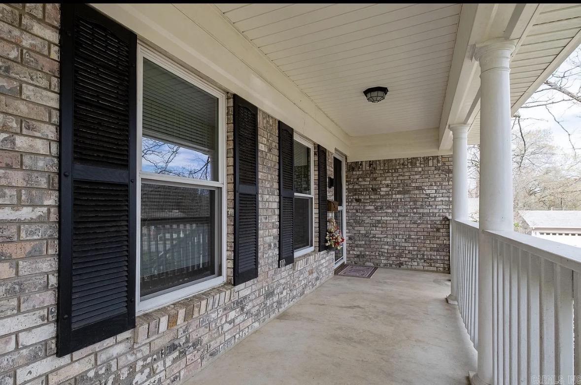 2 Highwood Drive Little Rock, AR 72205