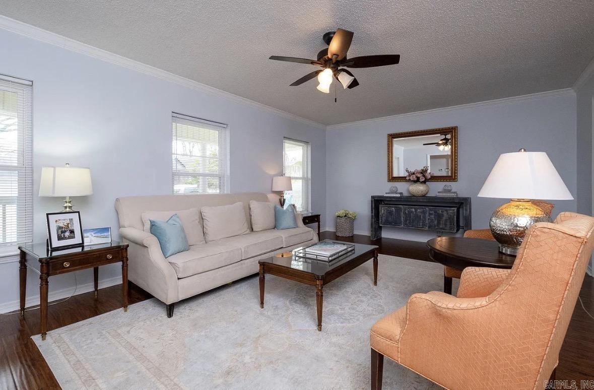 2 Highwood Drive Little Rock, AR 72205