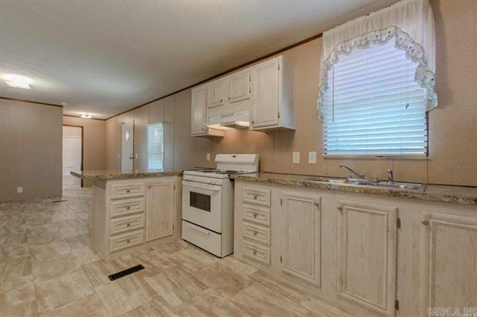 420 Freda Road  North Little Rock, AR