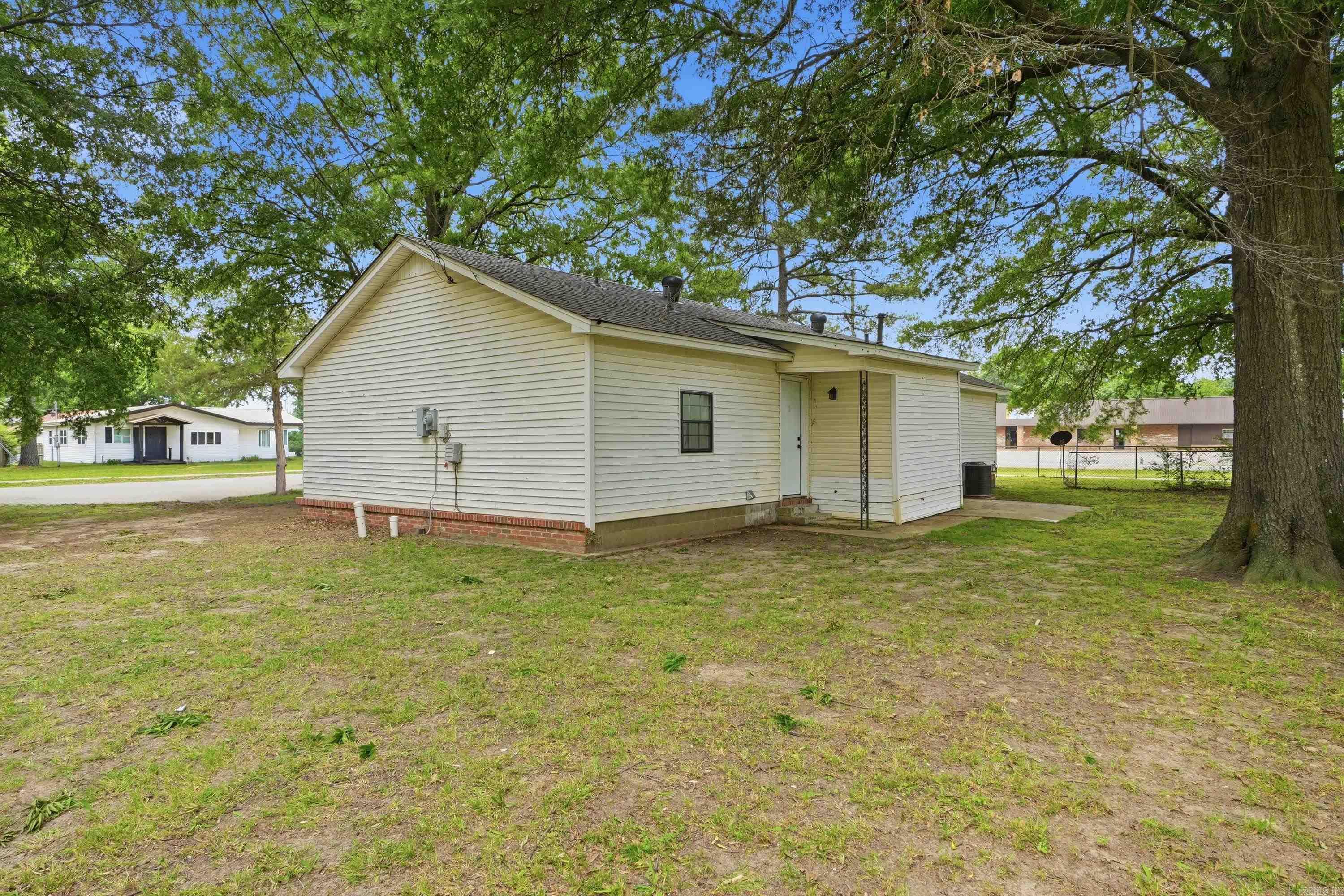 2505 Fairfield  Jonesboro, AR