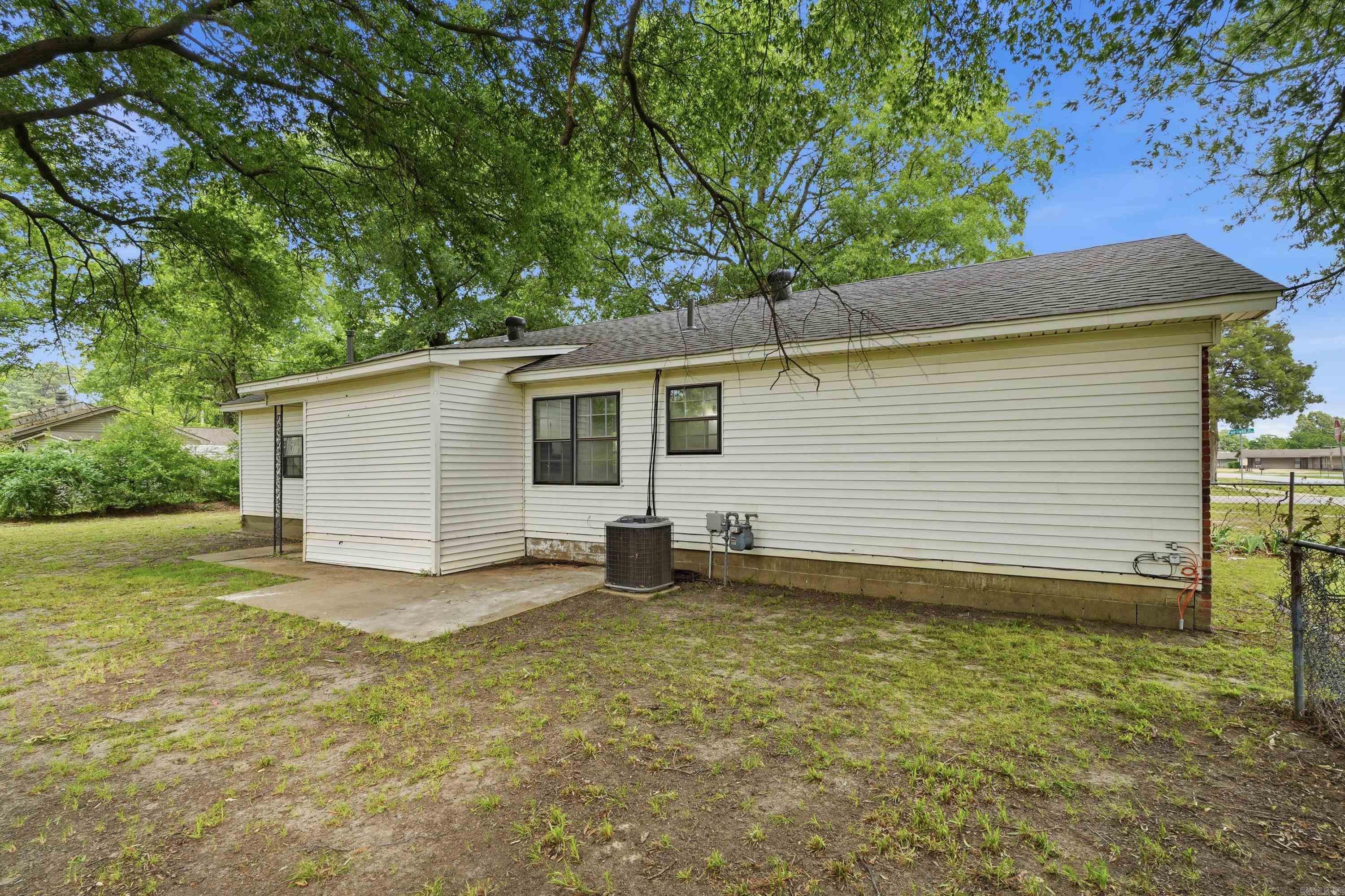 2505 Fairfield  Jonesboro, AR