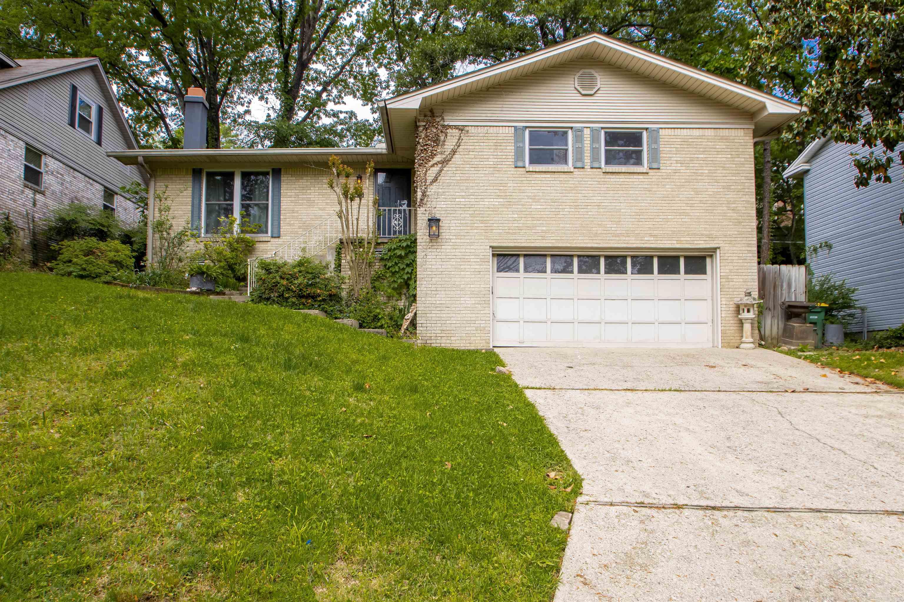 121 White Oak  Little Rock, AR
