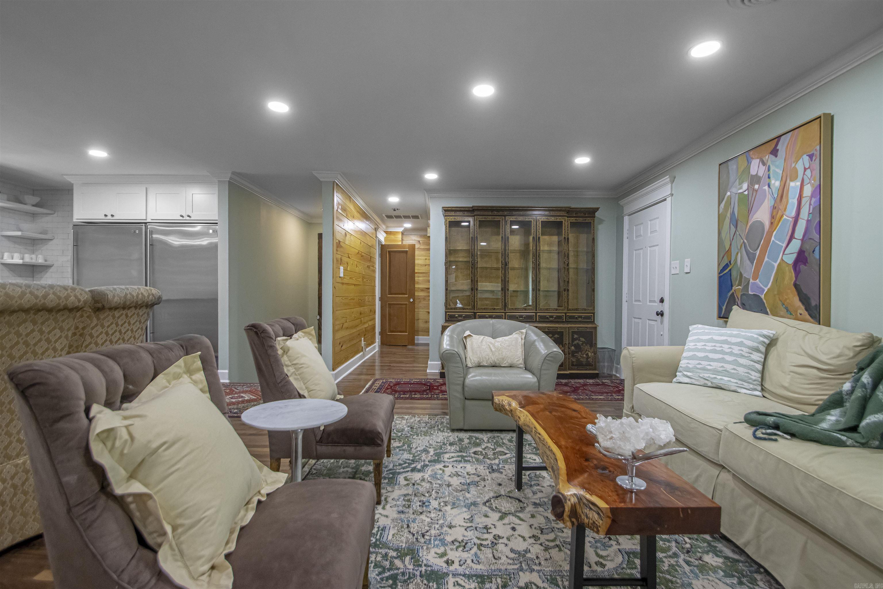 121 White Oak  Little Rock, AR