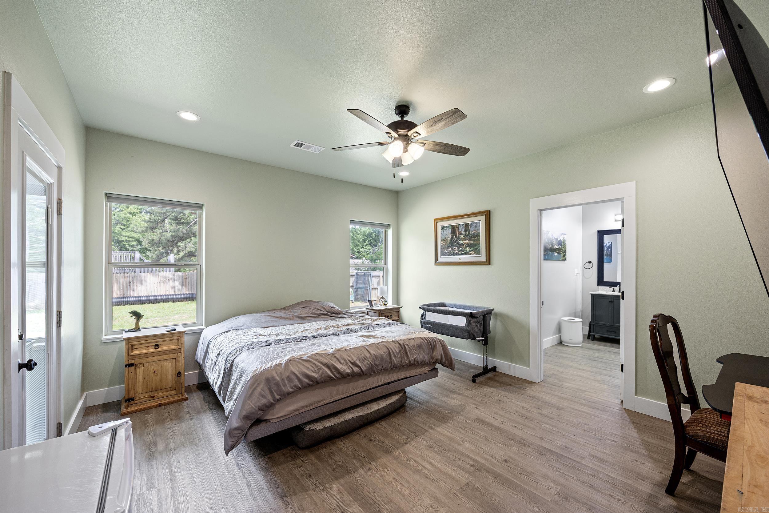87 Randall  Russellville, AR