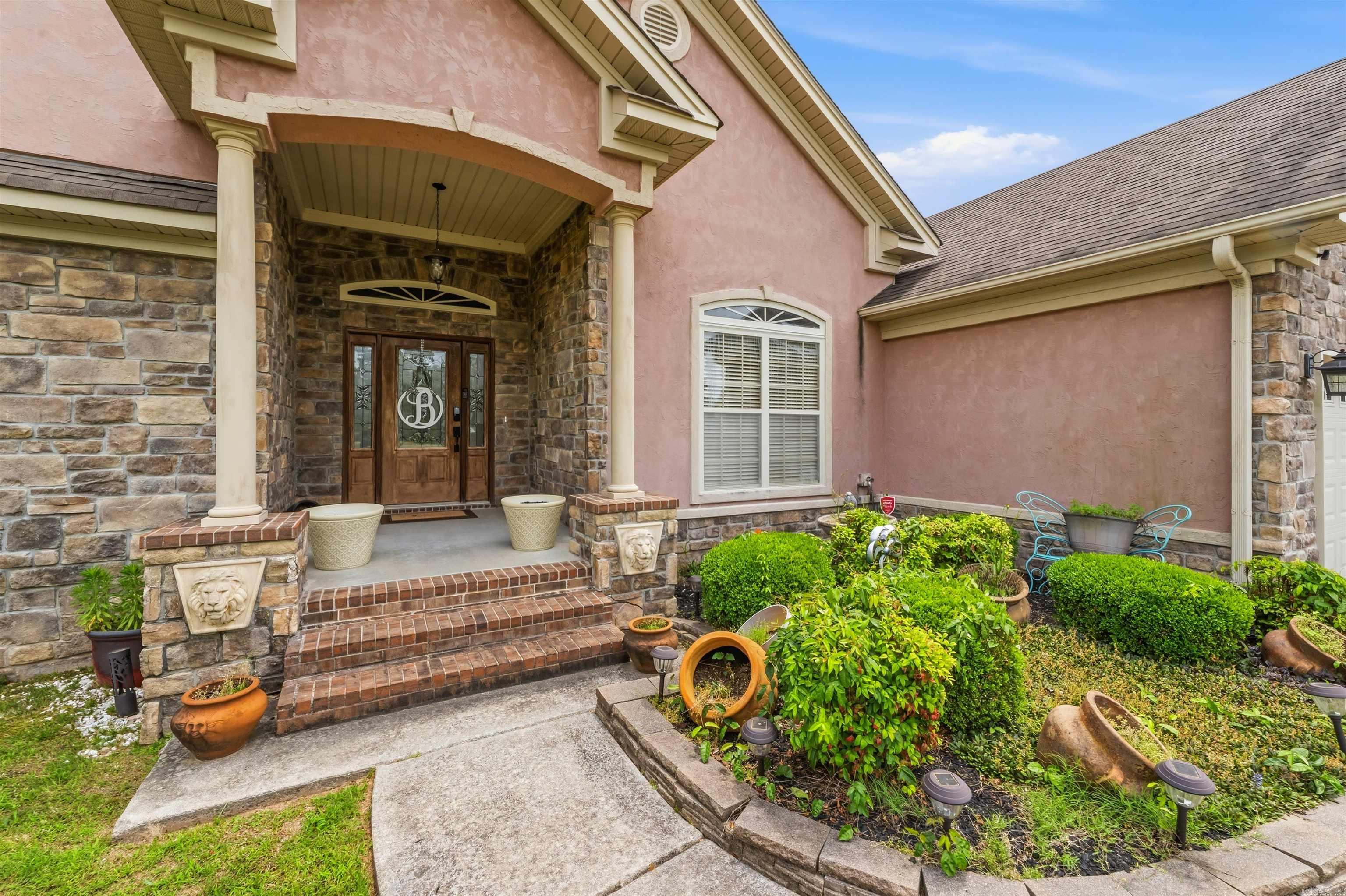 1302 Lost Creek  Jacksonville, AR