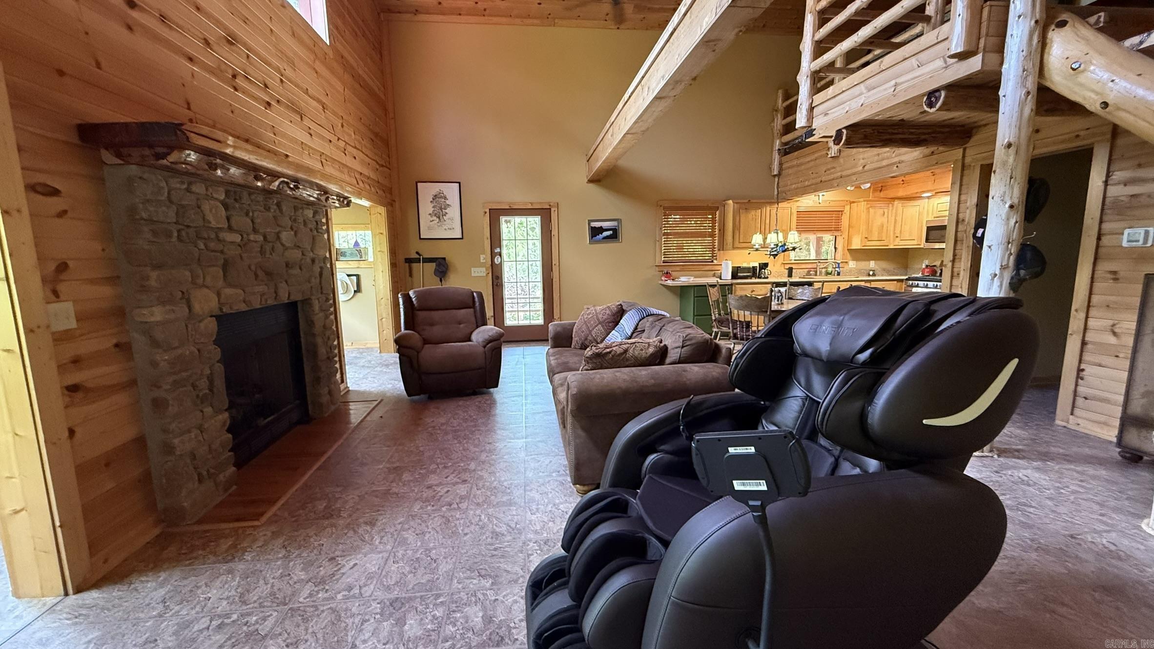 108 Georgia  Mountain View, AR