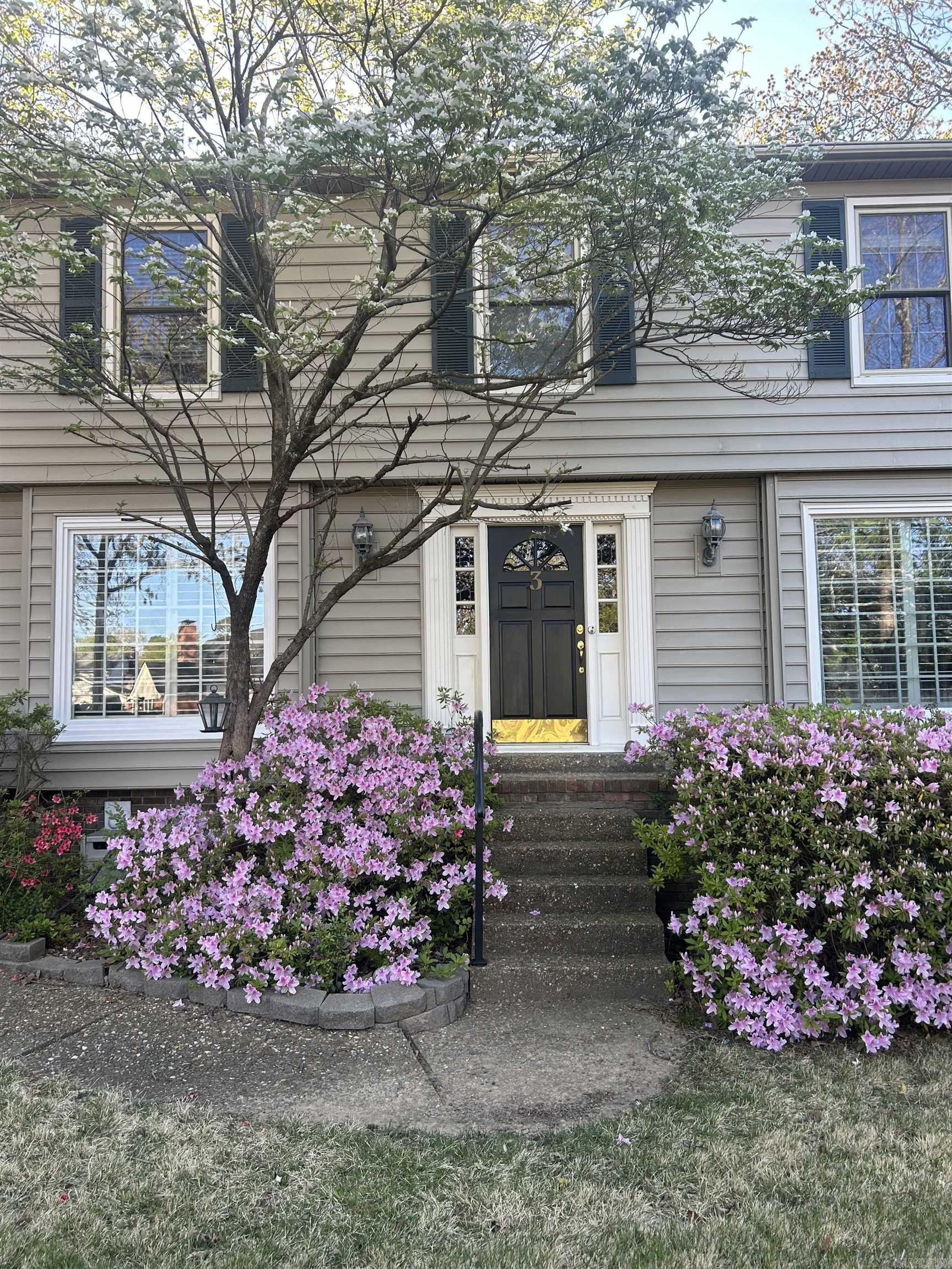 3 Amesbury Ct  Little Rock, AR