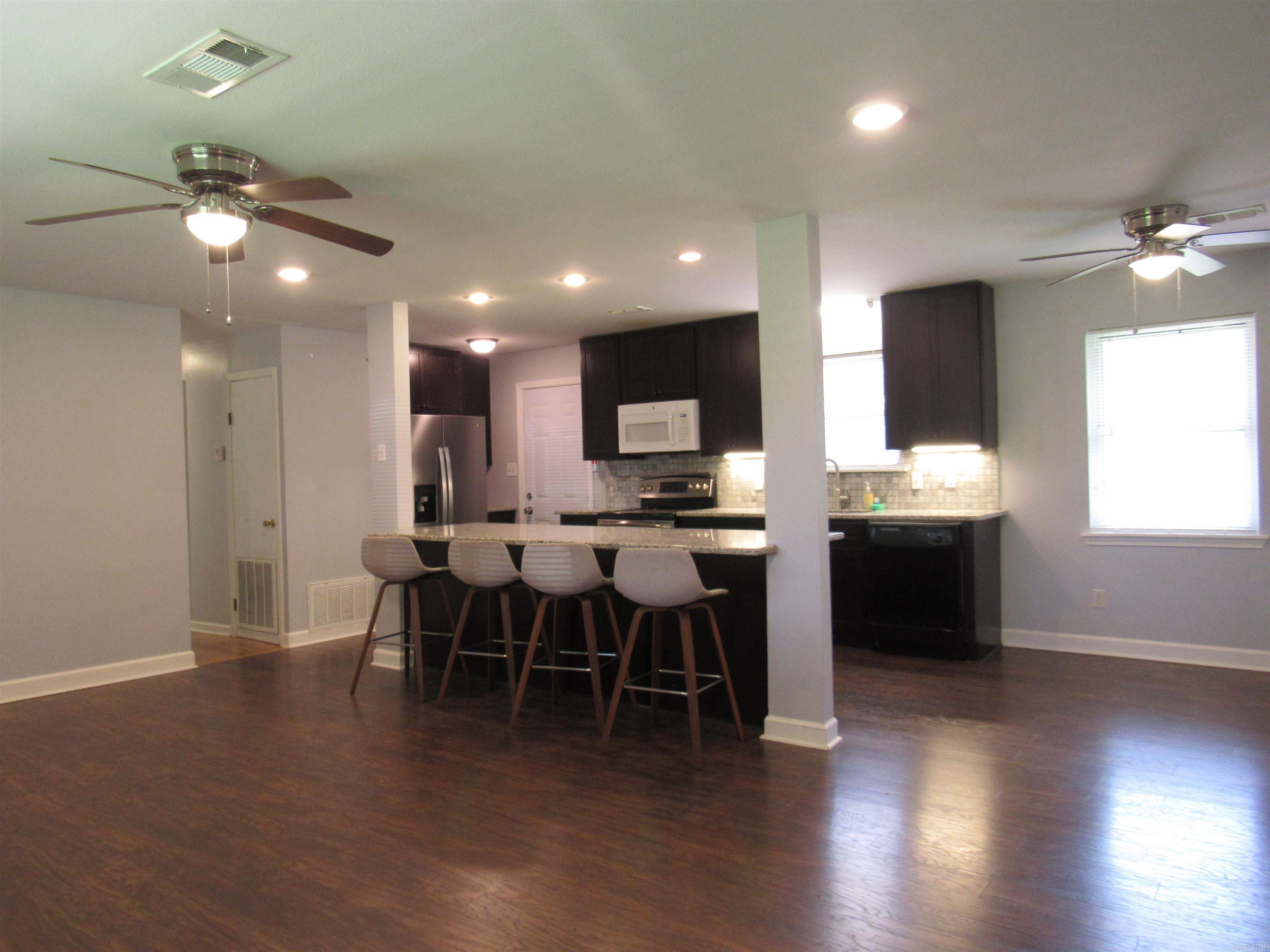 2912 W Hwy 319  Austin, AR