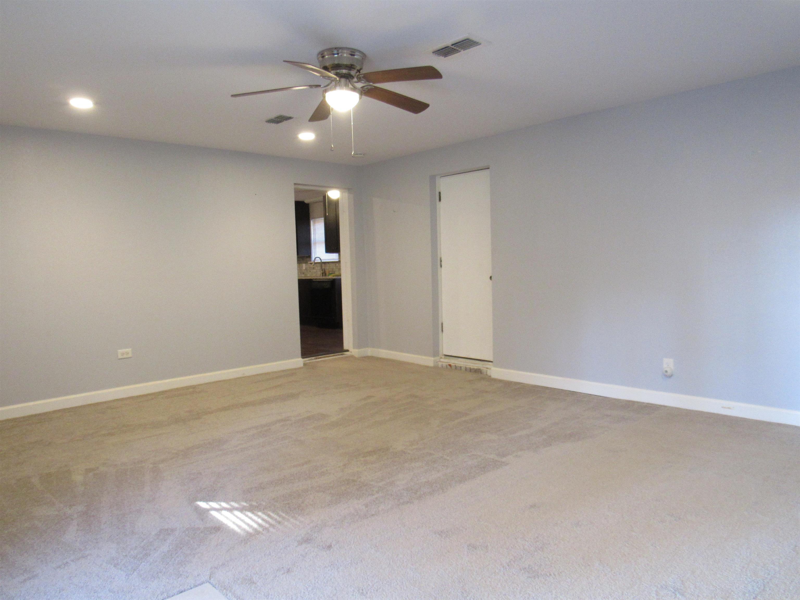 2912 W Hwy 319  Austin, AR