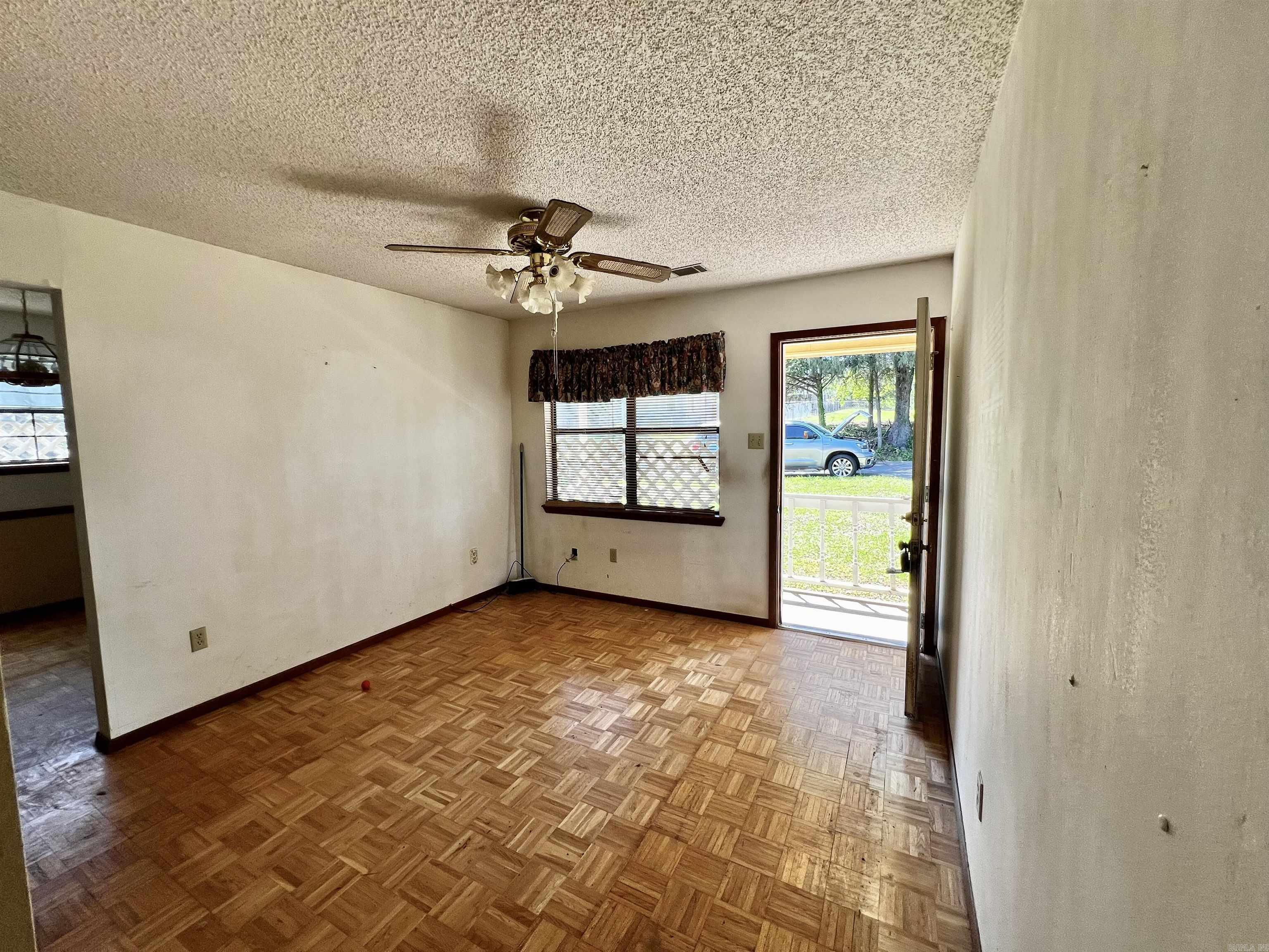 1115 Summer  Hot Springs, AR
