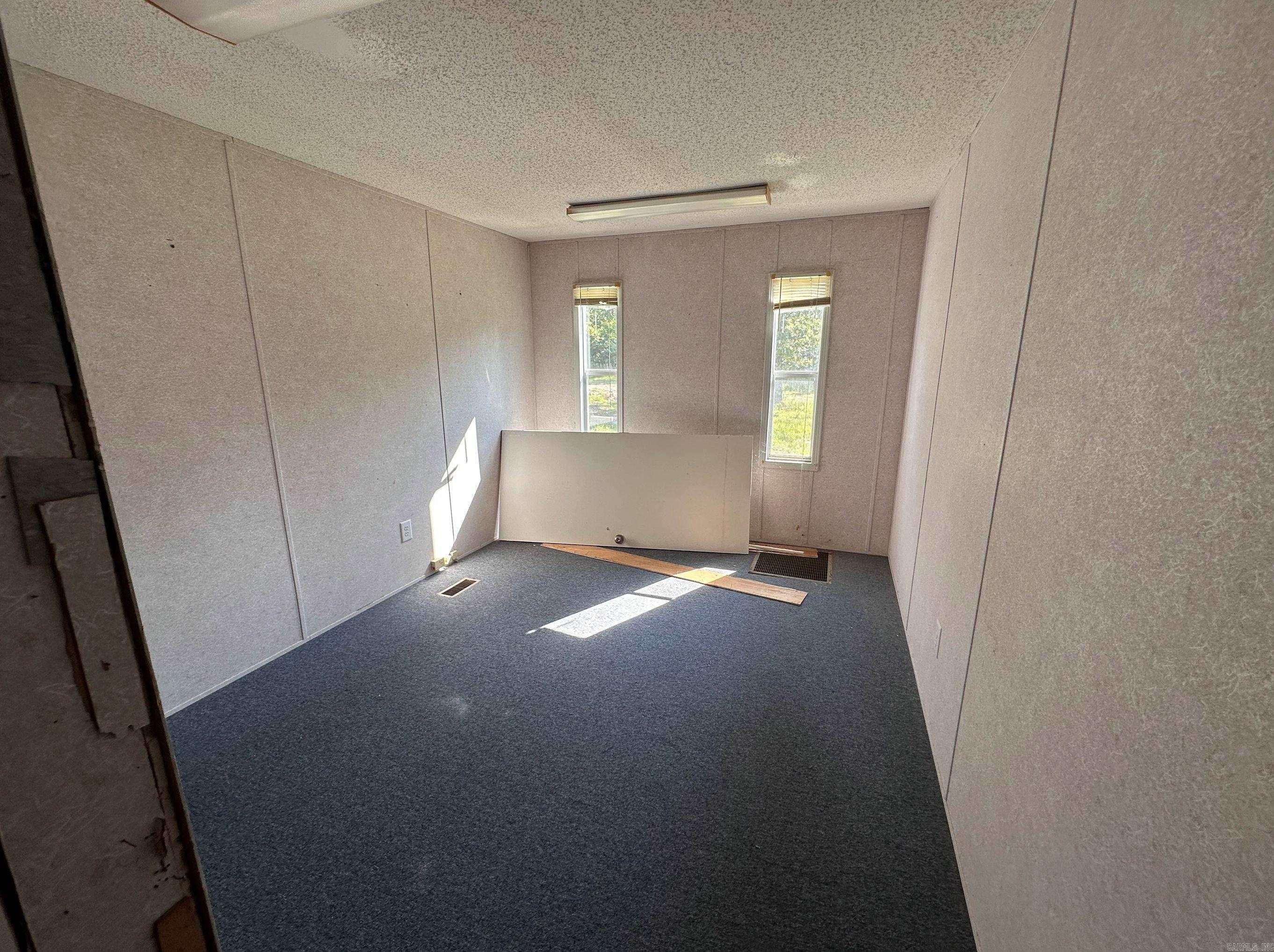 3142 hwy 167  Ash Flat, AR